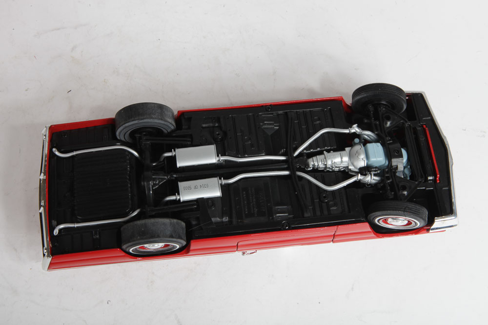 Pair of 1962 Pontiac Catalina Die-Cast Cars