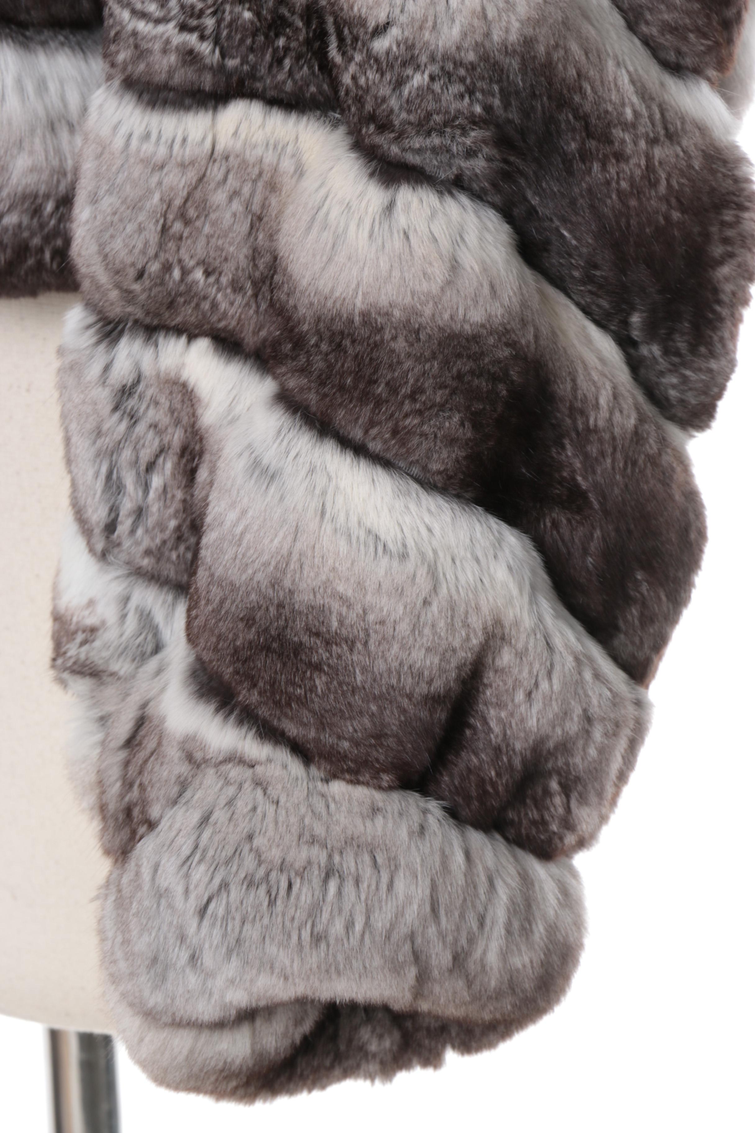 Women's Vintage Chinchilla Fur Coat