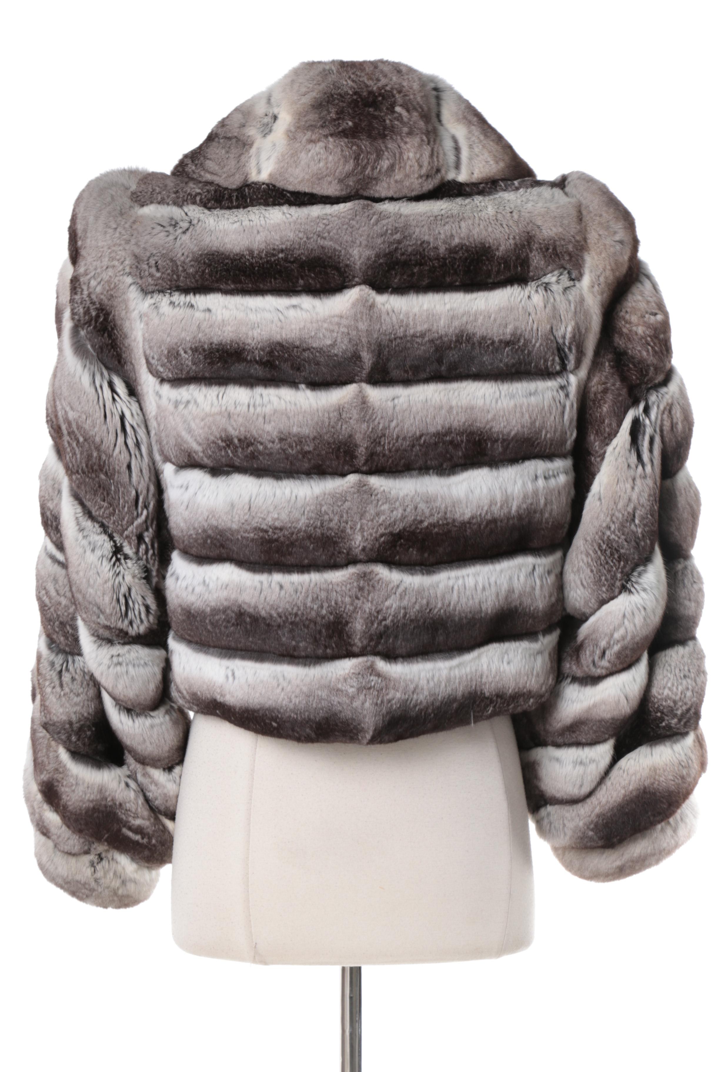 Women's Vintage Chinchilla Fur Coat
