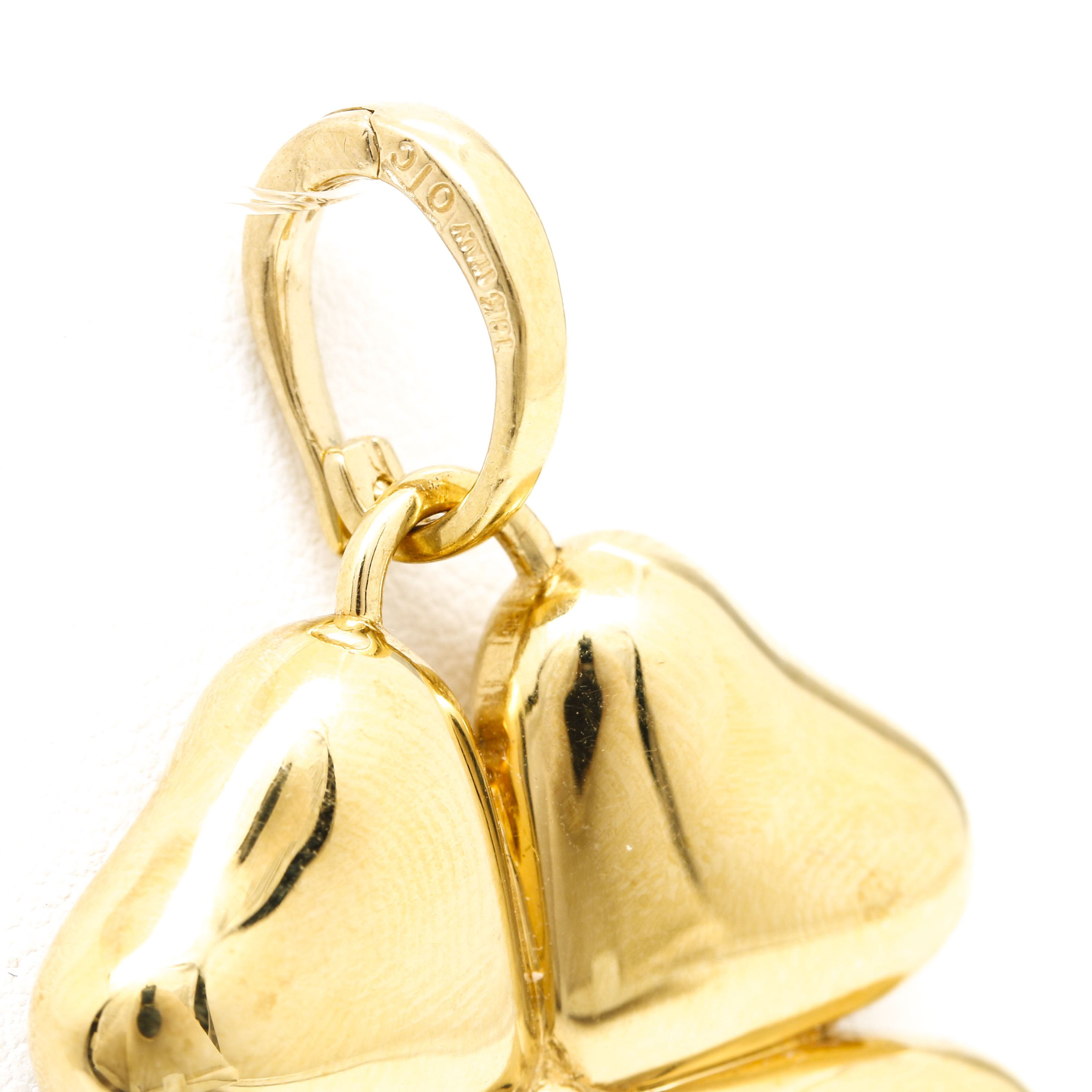 18K Yellow Gold Four Leaf Clover Pendant