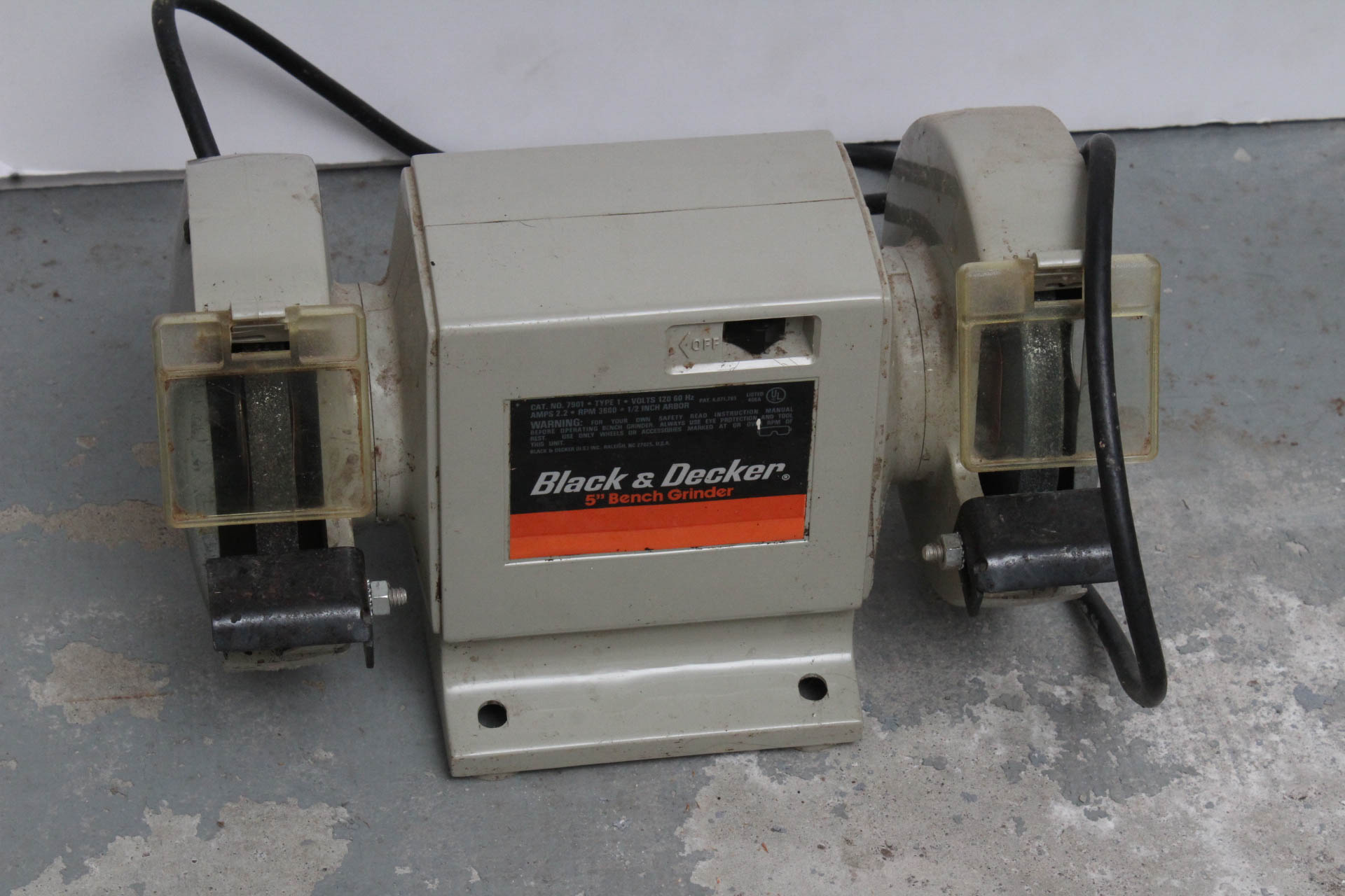 Black & Decker Bench Grinder