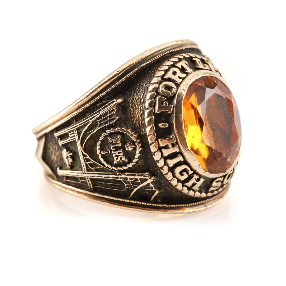 10K Yellow Gold Sapphire Class Ring