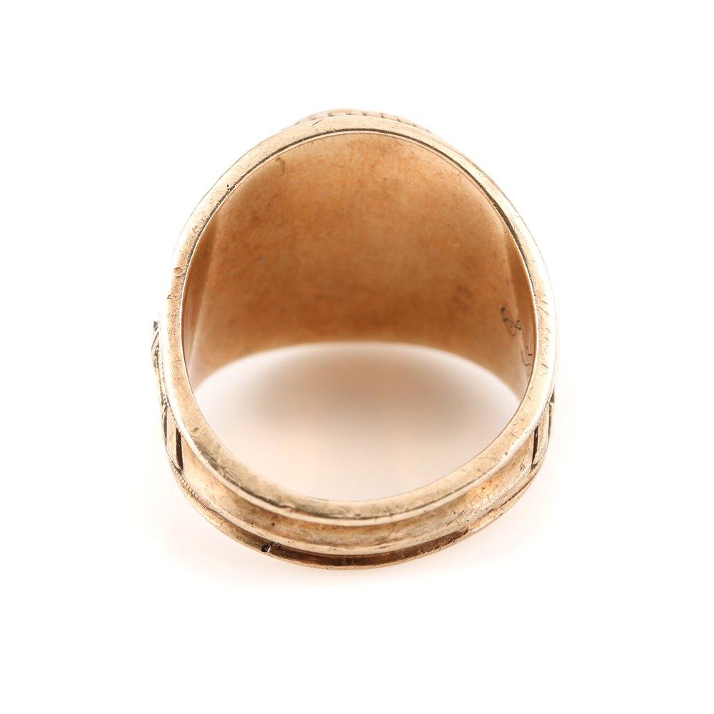 10K Yellow Gold Sapphire Class Ring