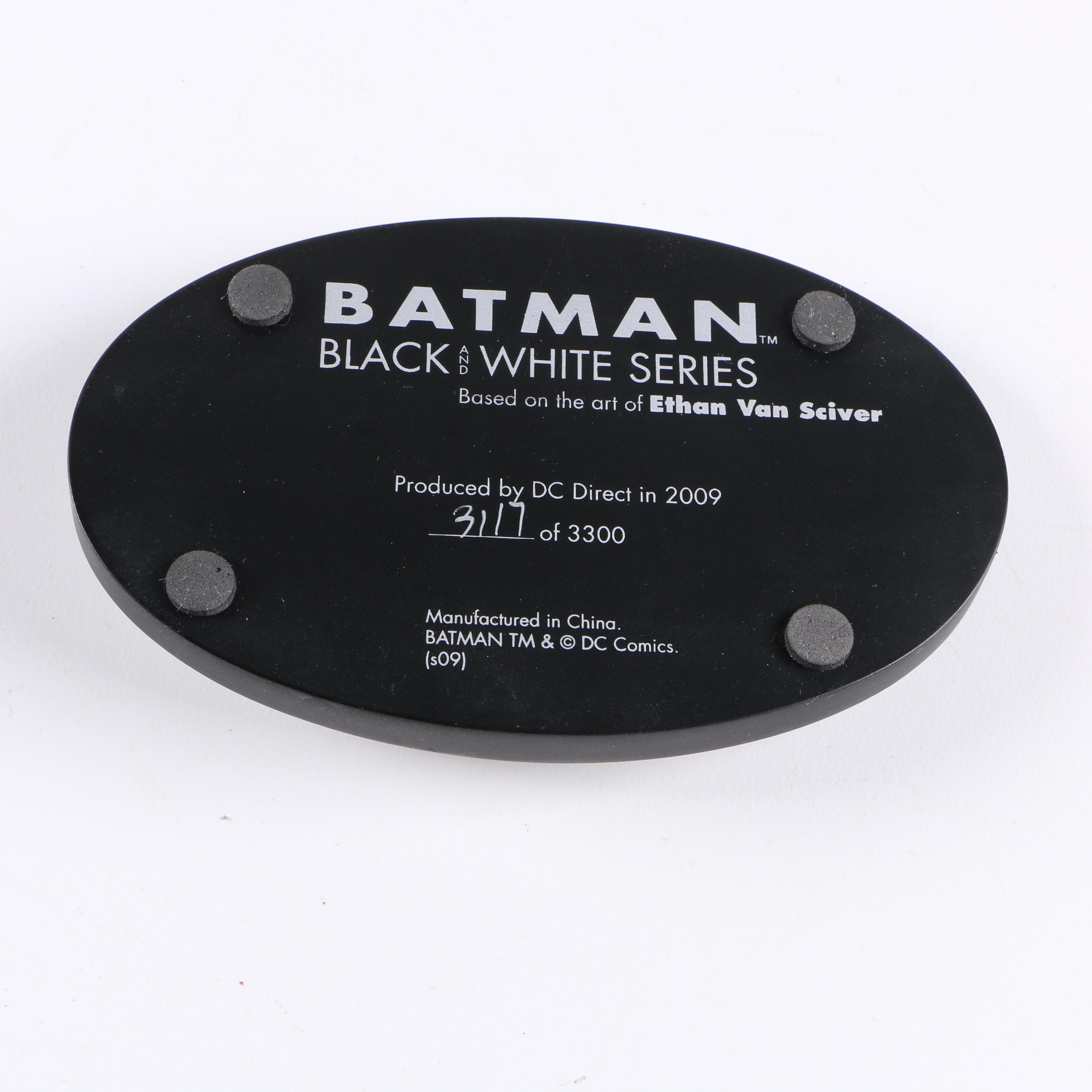 Batman "Black and White Series" Limited Edition Statue