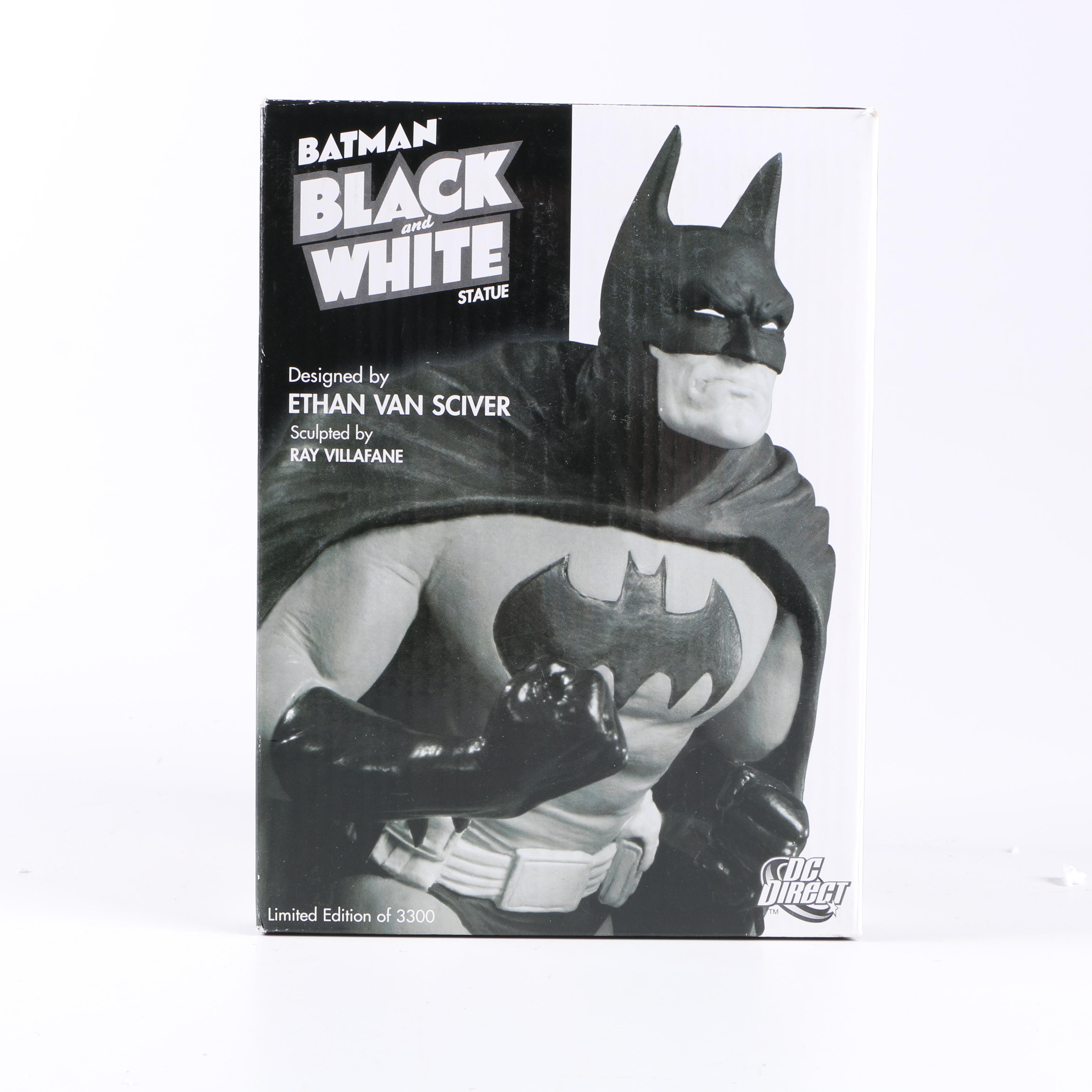 Batman "Black and White Series" Limited Edition Statue