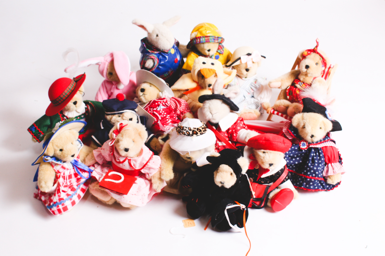 Muffy Vanderbear Collection