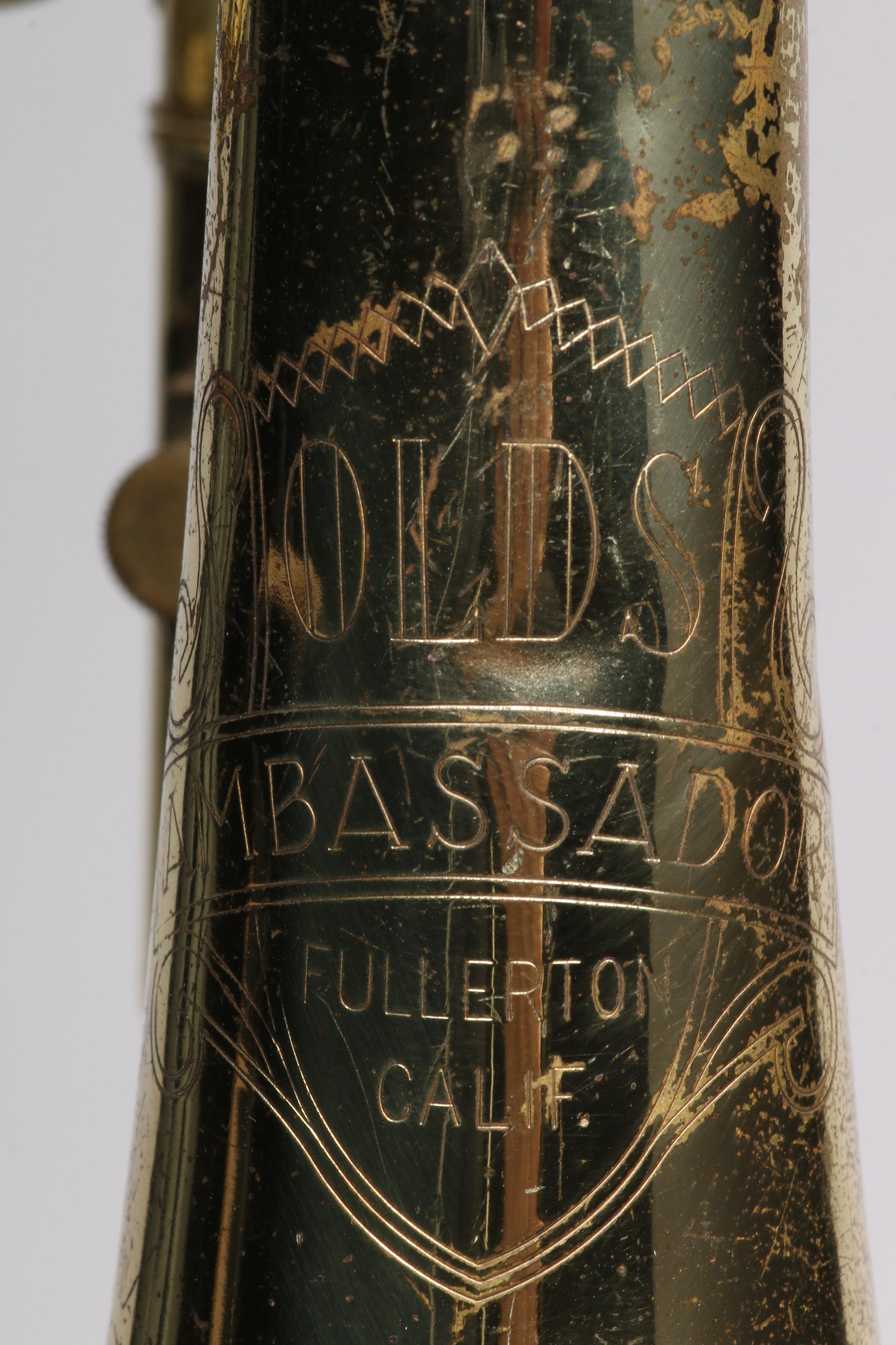 Vintage Olds Ambassador Coronet, Case and Mute