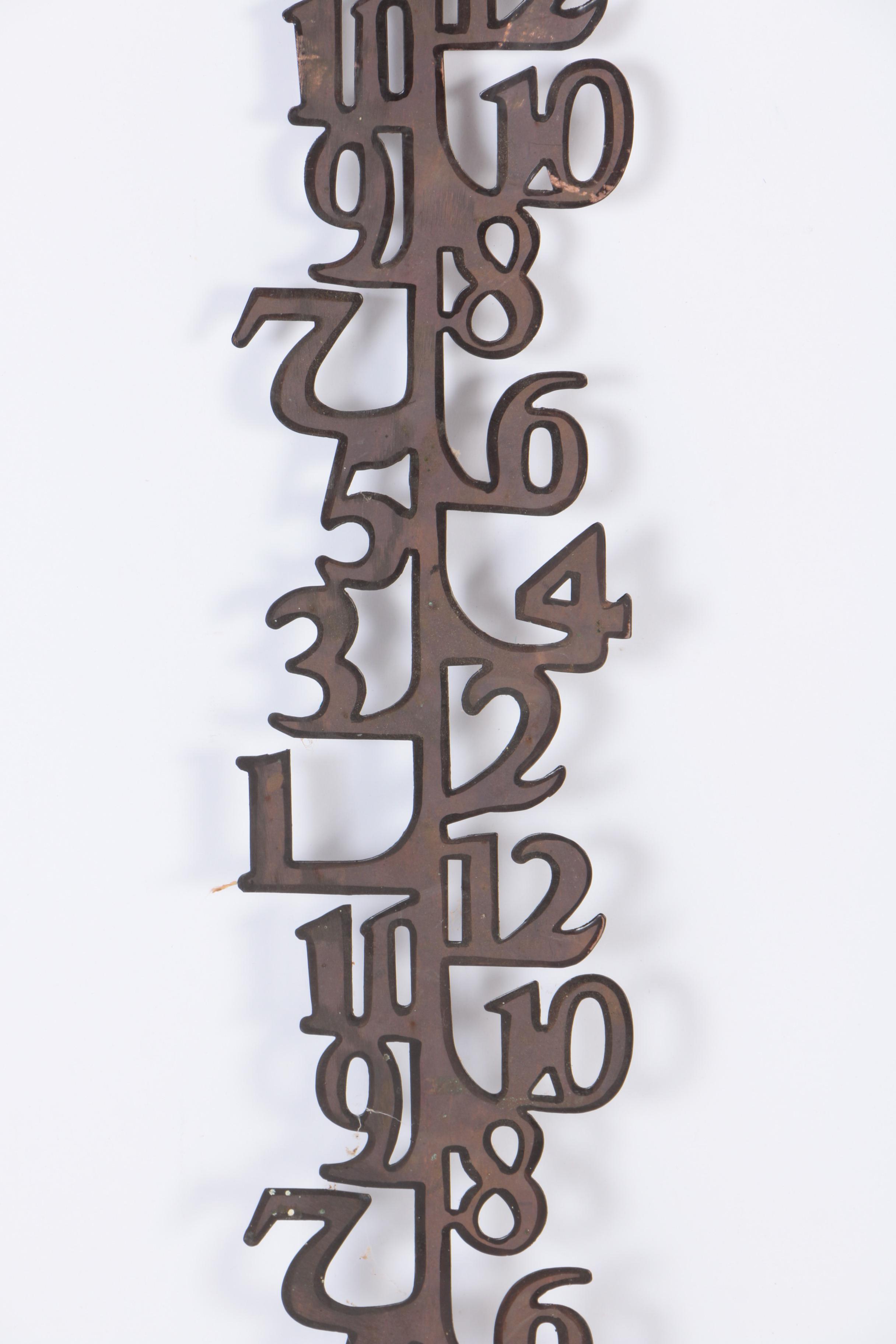 Decorative Snow Measuring Device