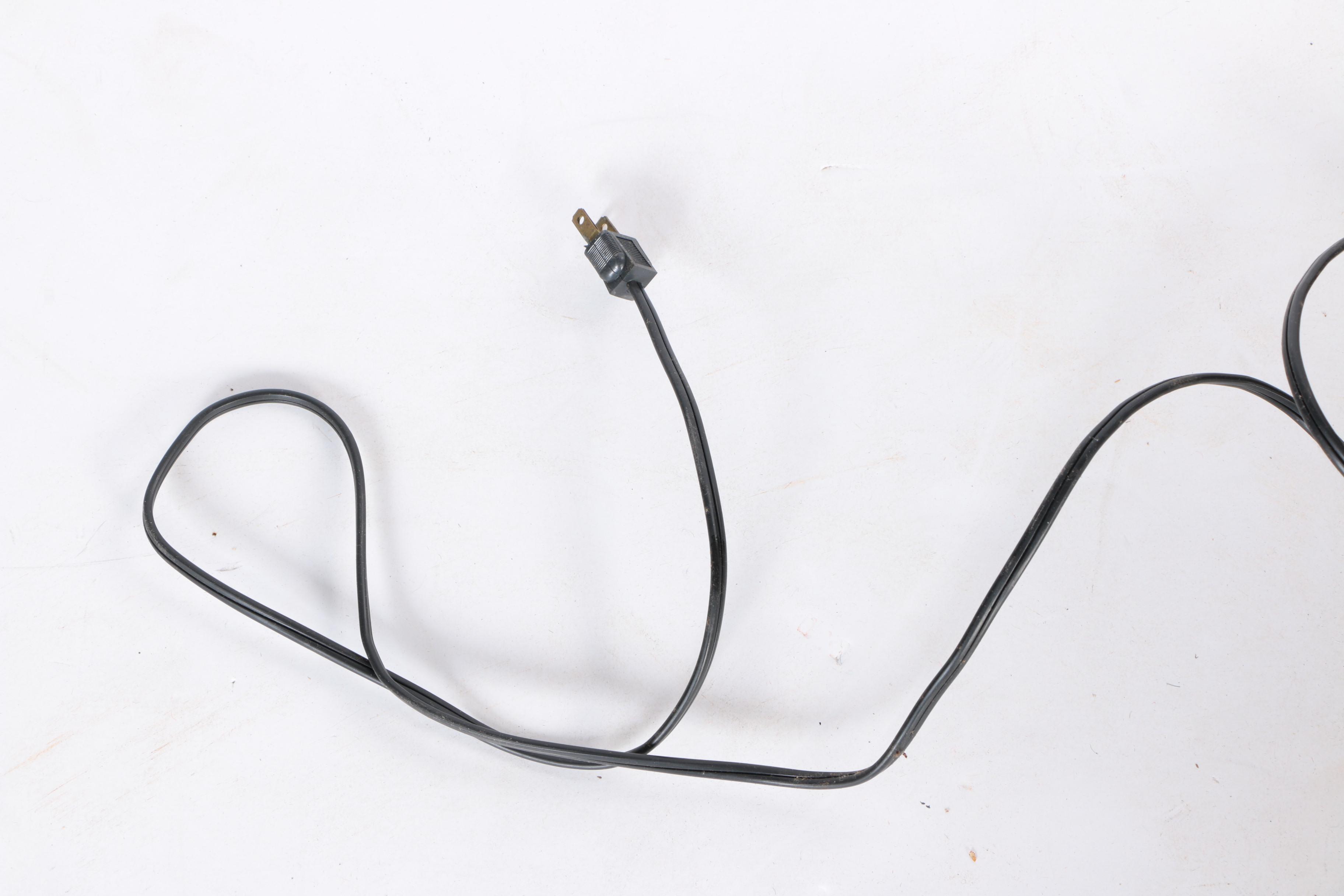 Montgomery Wards Signature Electric Ice-Cream Maker