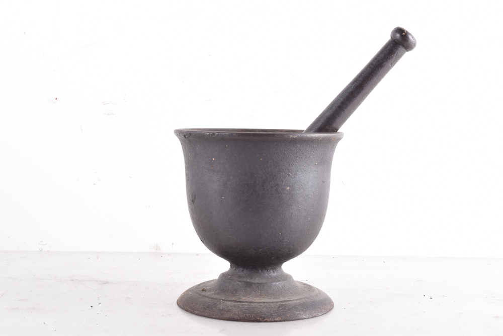 Vintage Cast Iron Mortar and Pestle