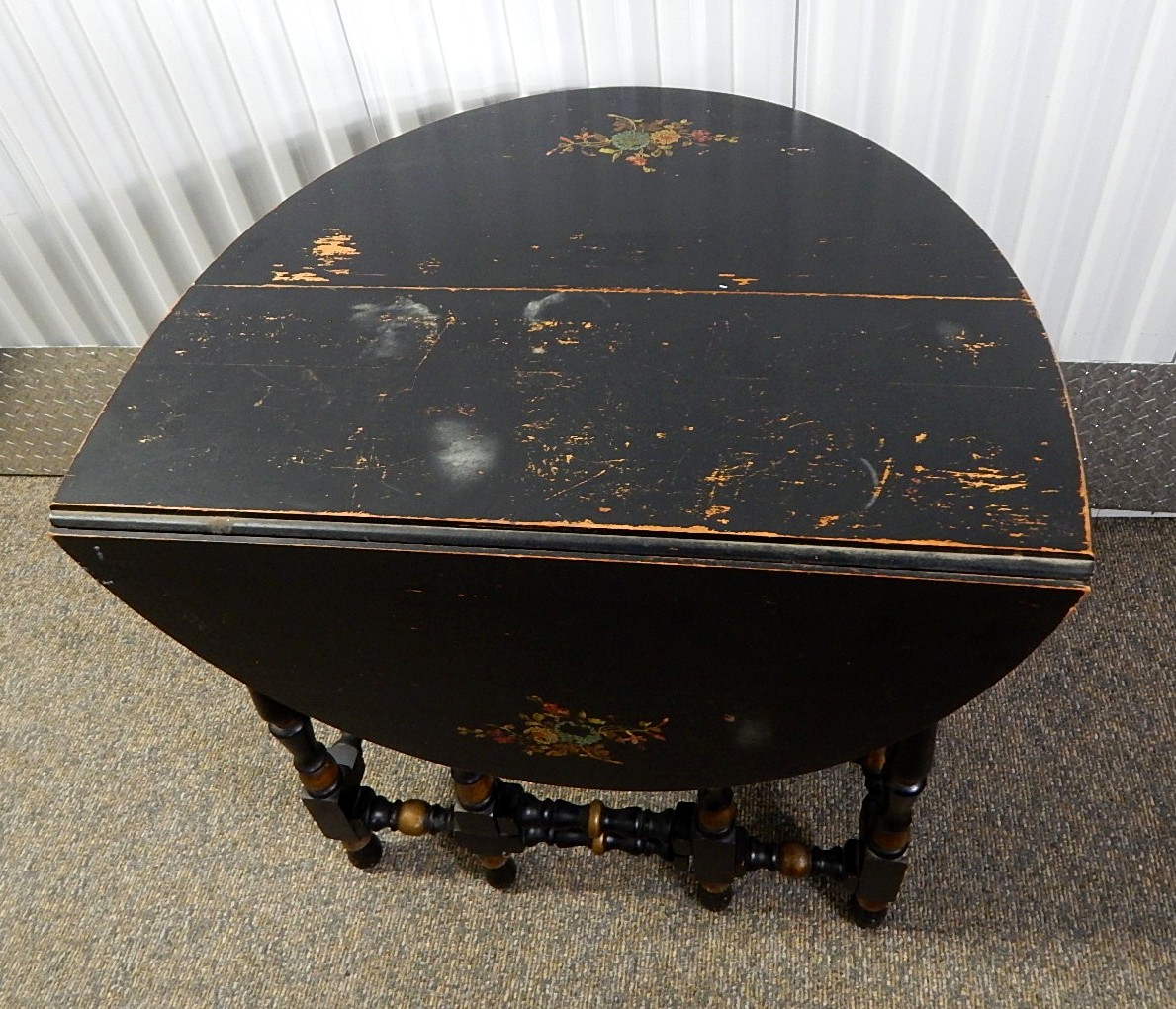 Antique Country French Gate Leg Drop Leaf Table