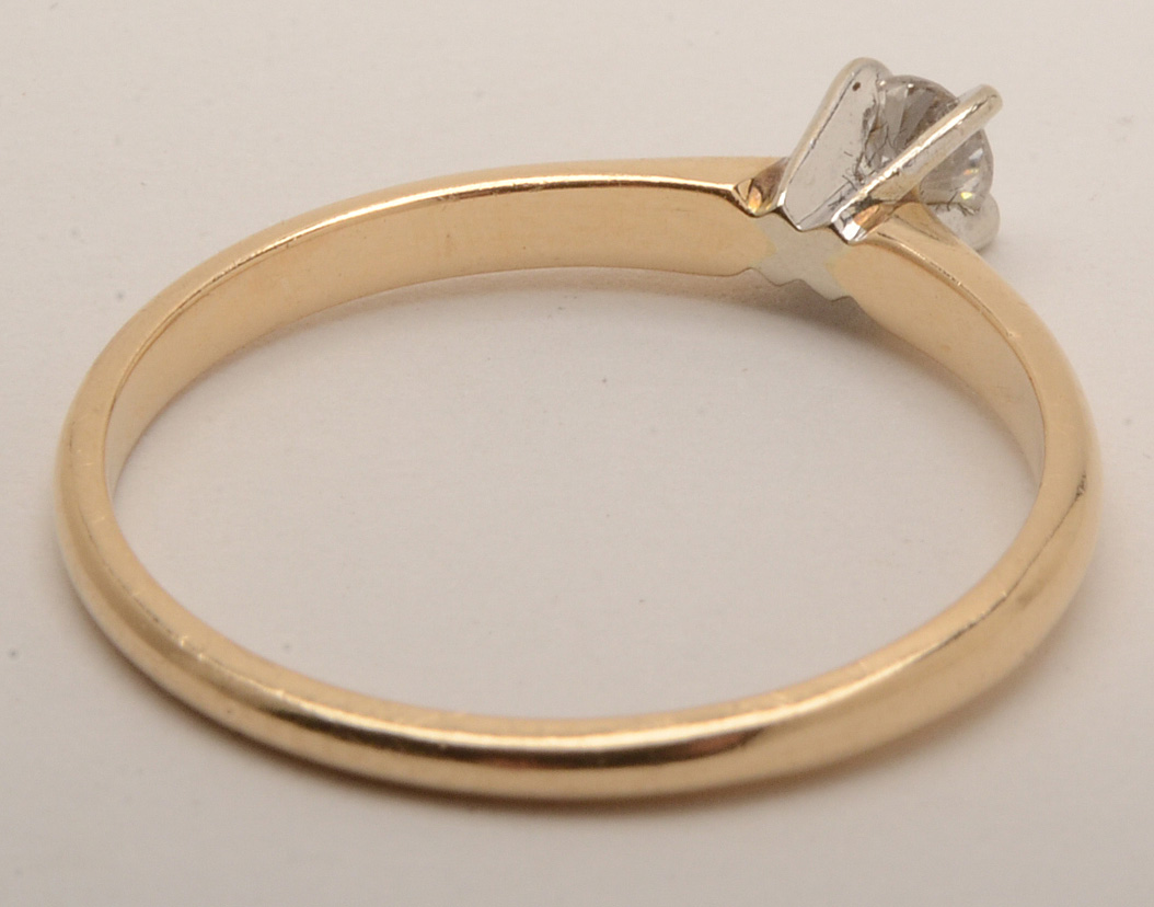 14K Magic Glo Gold and Diamond Solitaire Ring