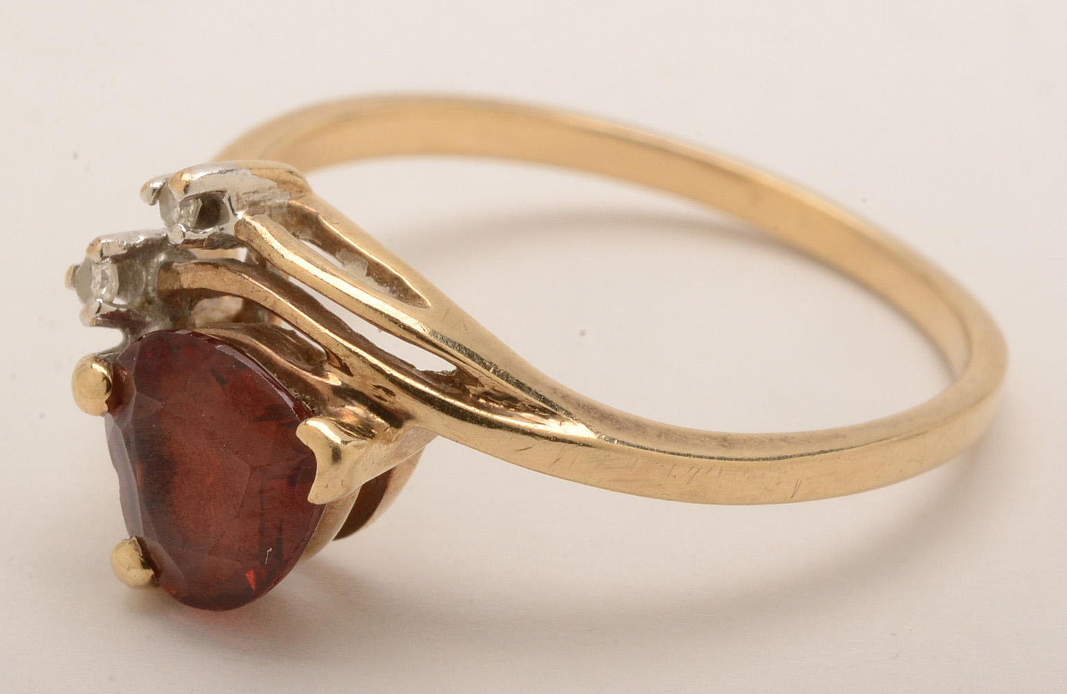 10K Yellow Gold Garnet and Diamond Ring