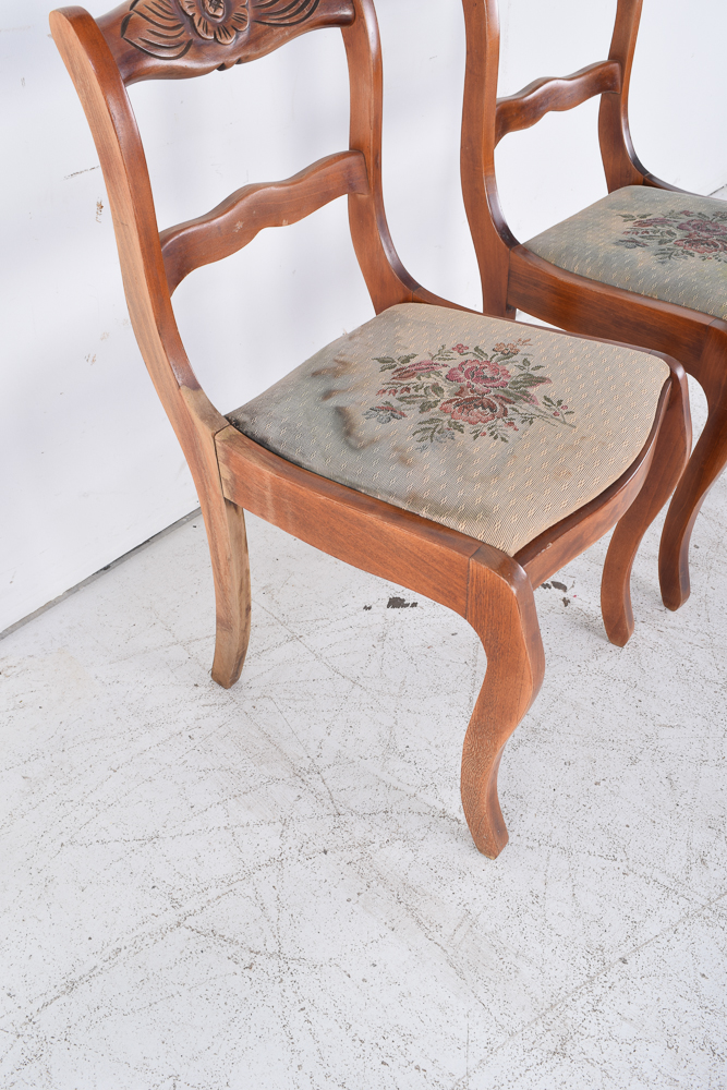 Duncan Phyfe Style Mahogany Dining Table and Six Chairs