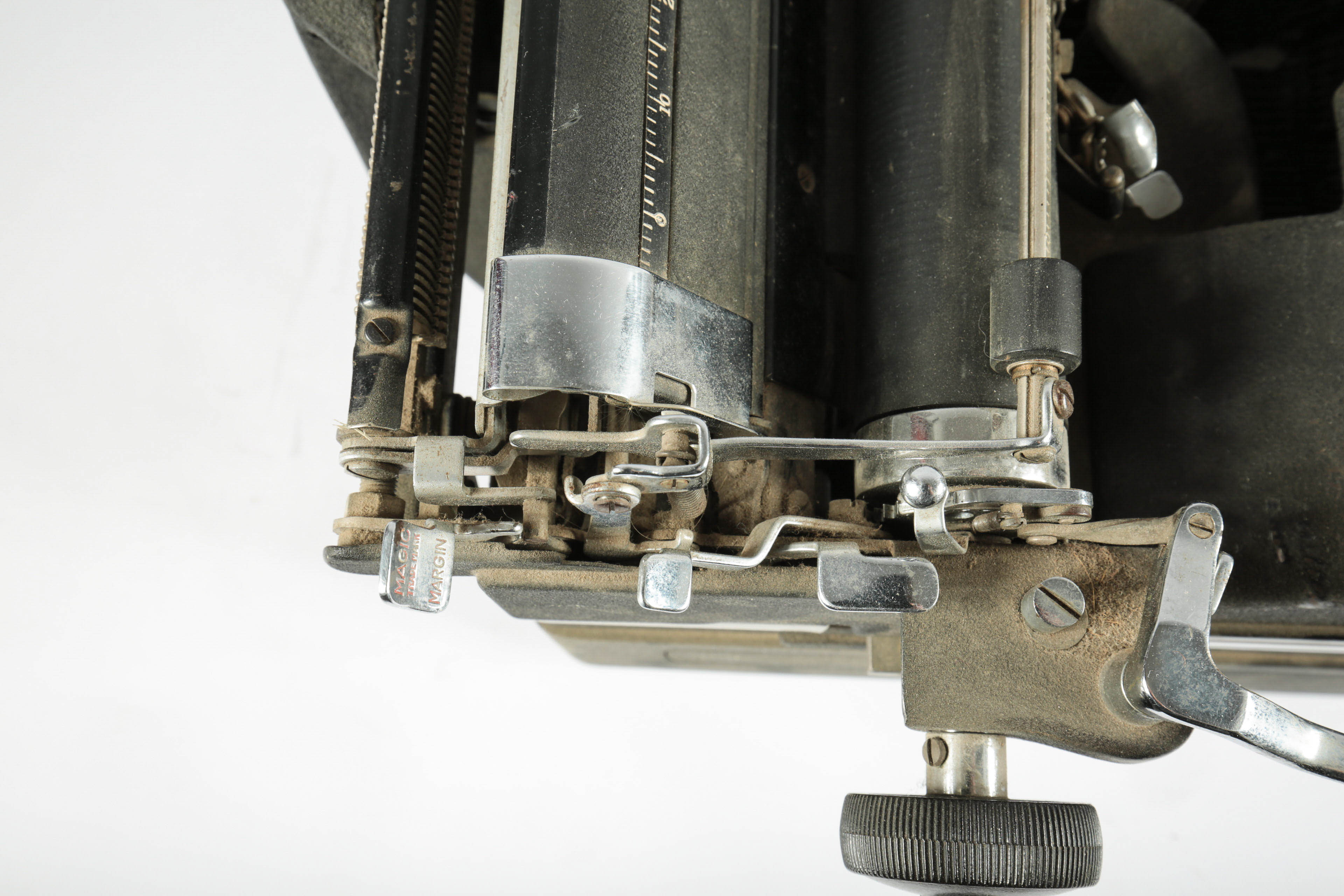 Vintage Royal Mechanical Typewriter