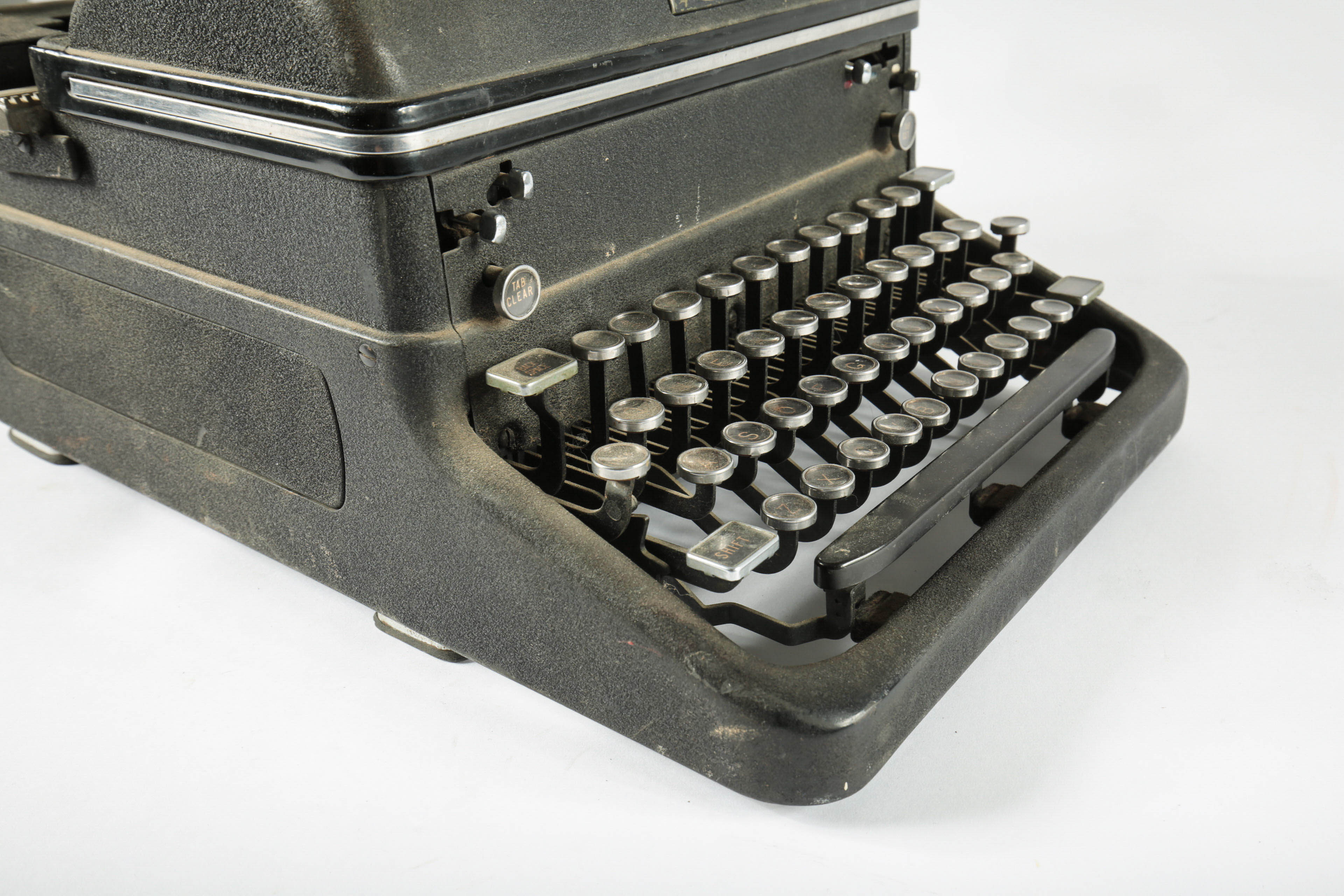 Vintage Royal Mechanical Typewriter