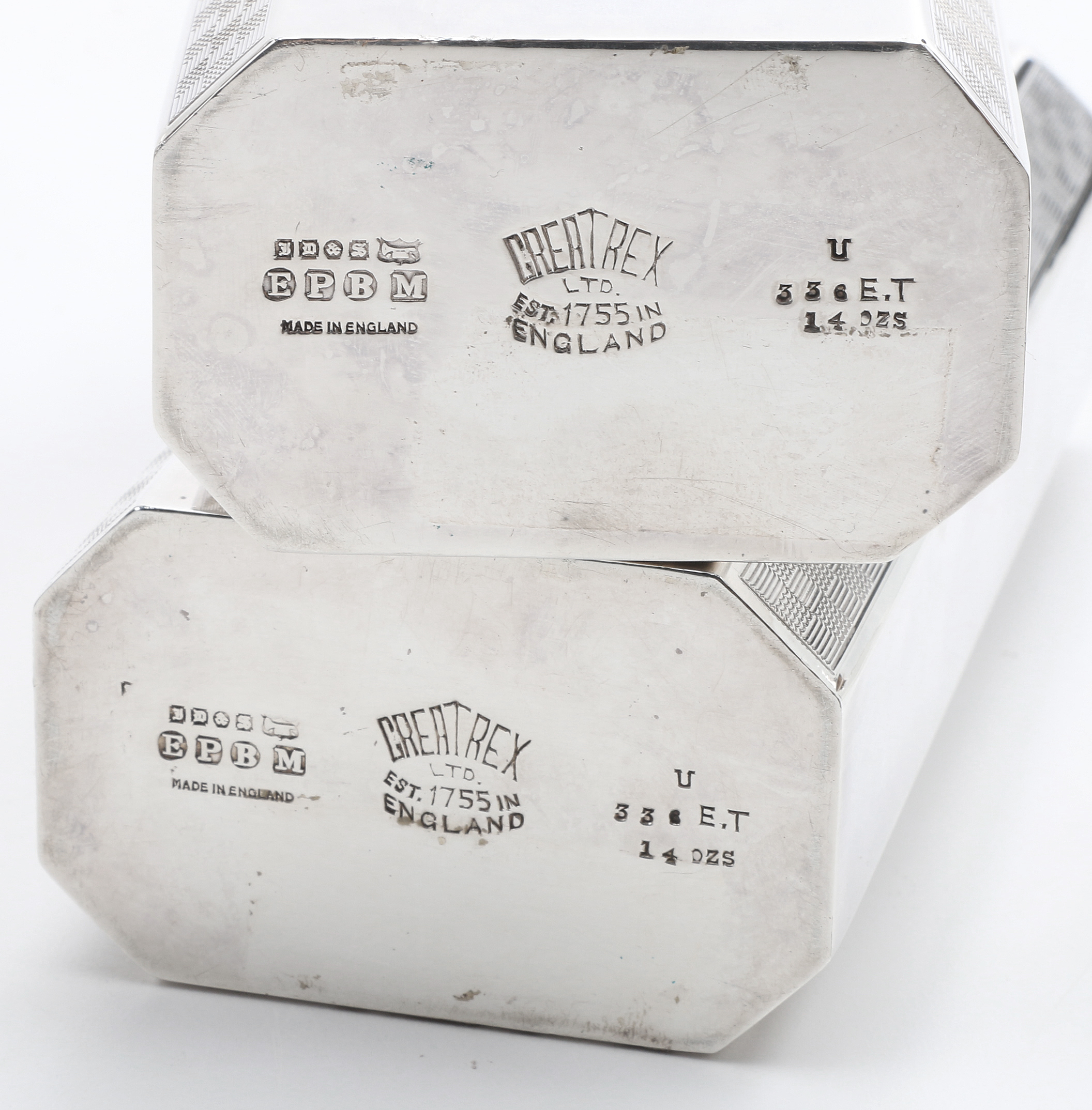 James Dixon & Sons Hallmarked Art Deco Silver Plated Field Bar in Leather Case