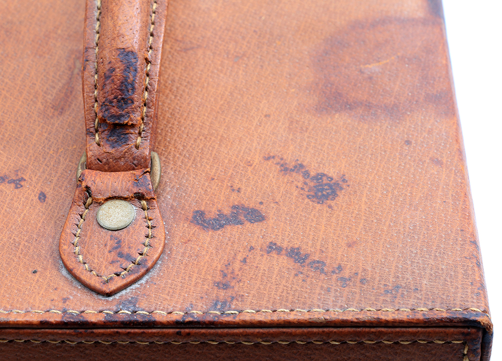 James Dixon & Sons Hallmarked Art Deco Silver Plated Field Bar in Leather Case