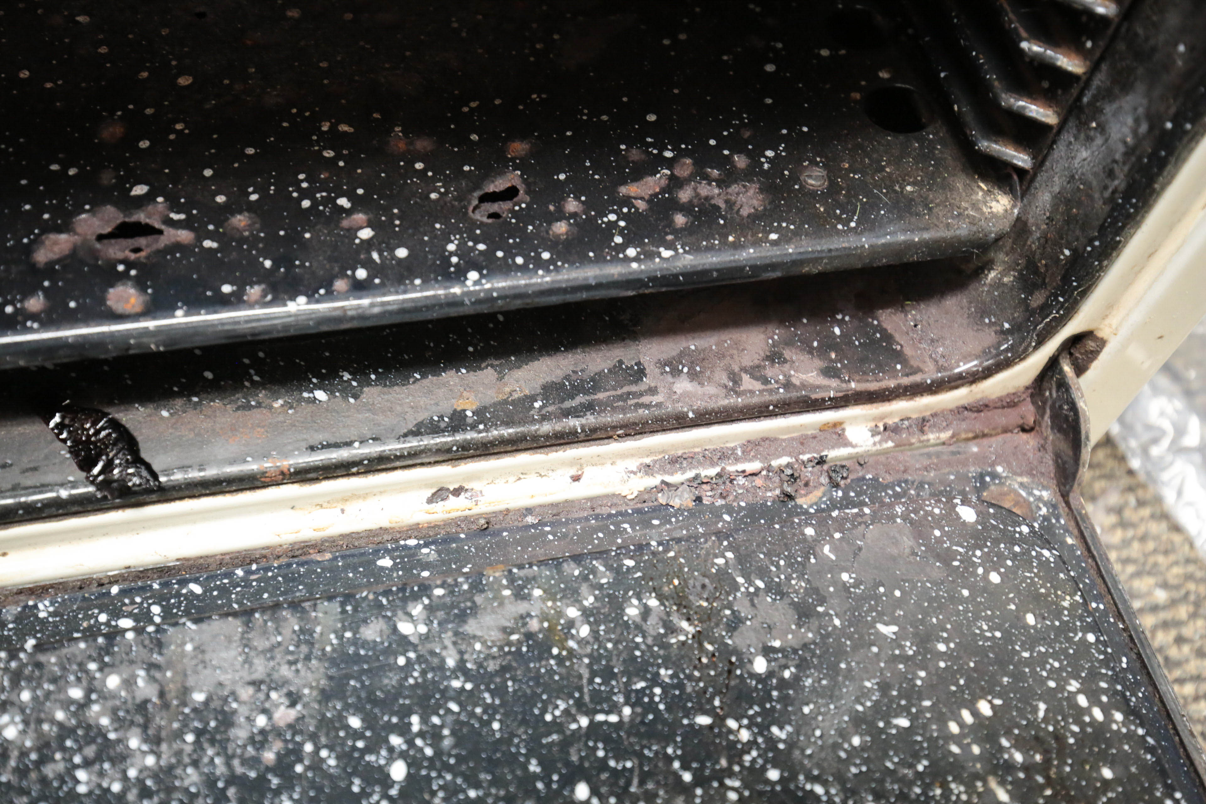 Vintage Hotpoint L&H Electrics Enameled Range with Oven