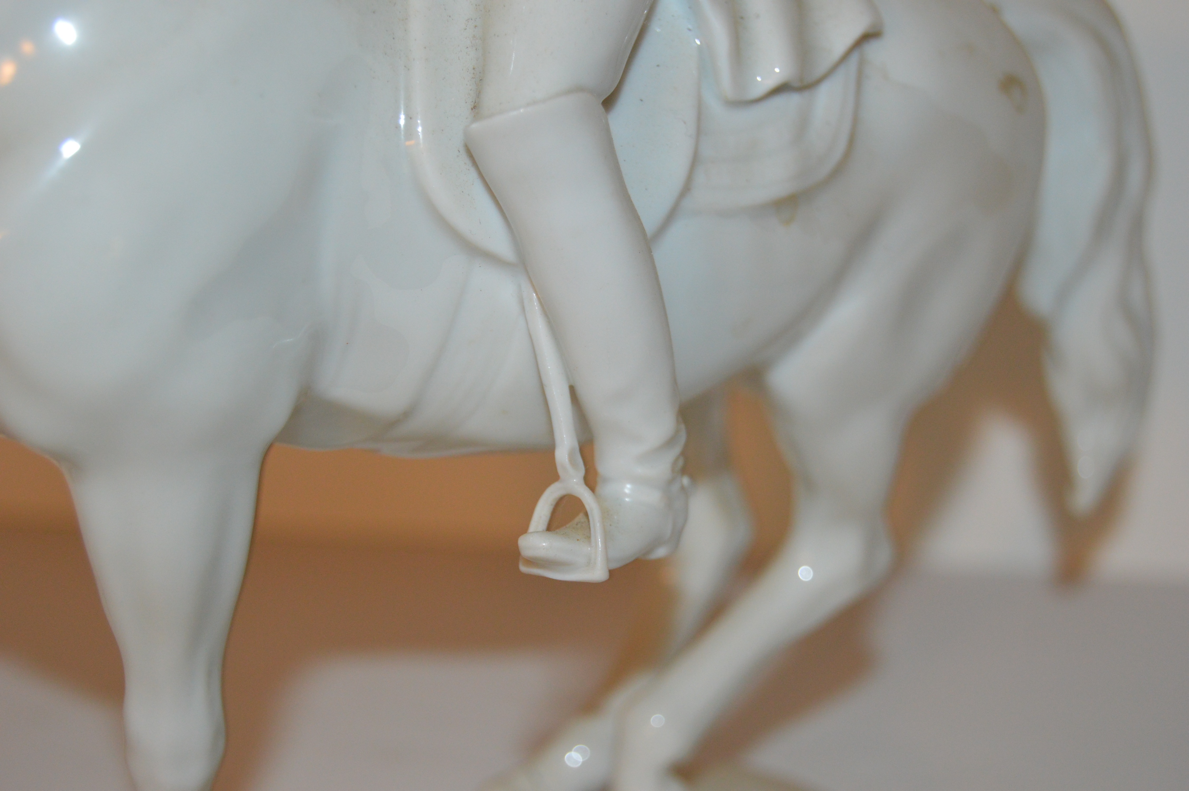 PRIORITY-Augarten Wien Lipizzaner Stallion Figurine in Piaffe Dressage