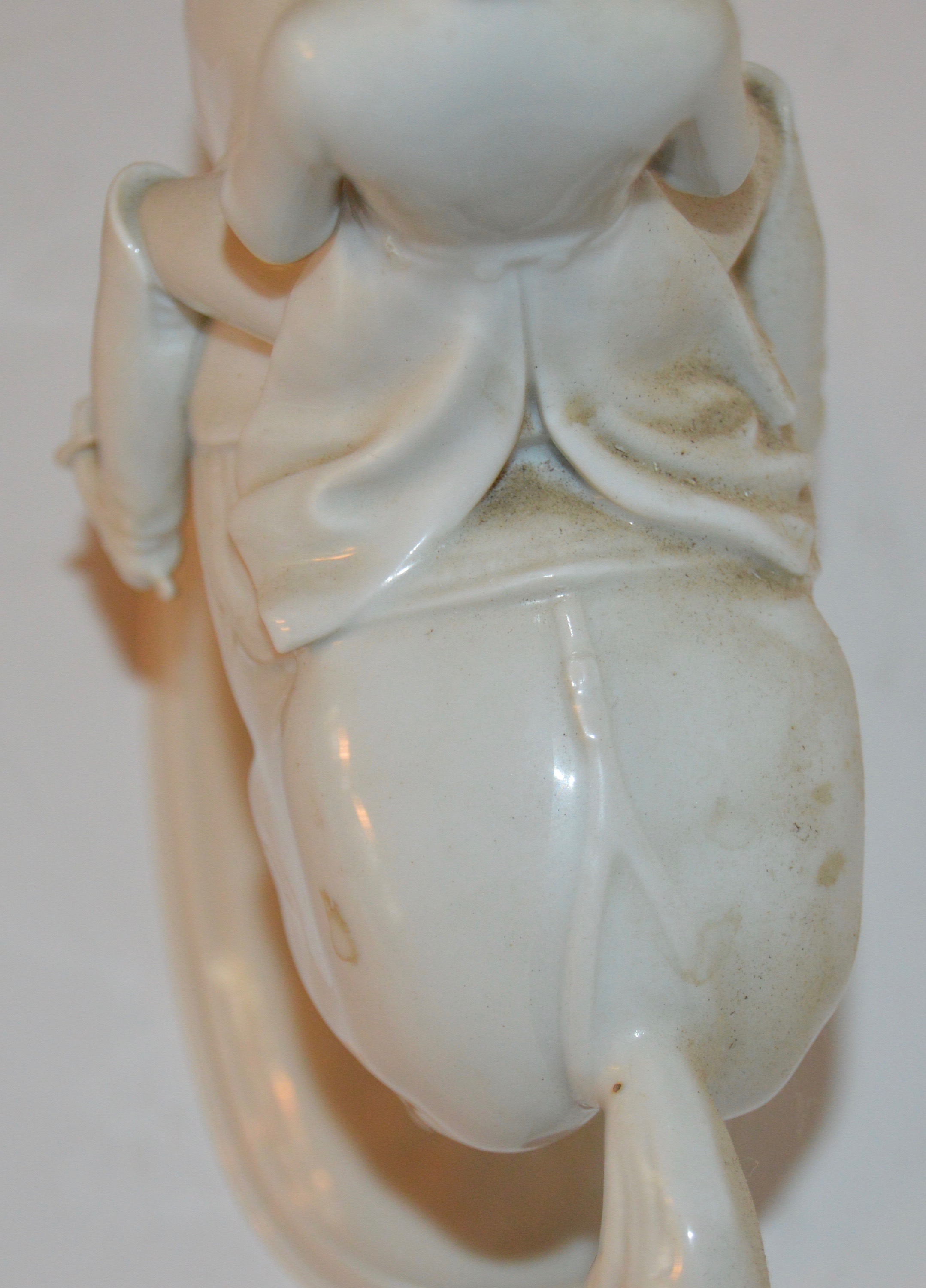 PRIORITY-Augarten Wien Lipizzaner Stallion Figurine in Piaffe Dressage