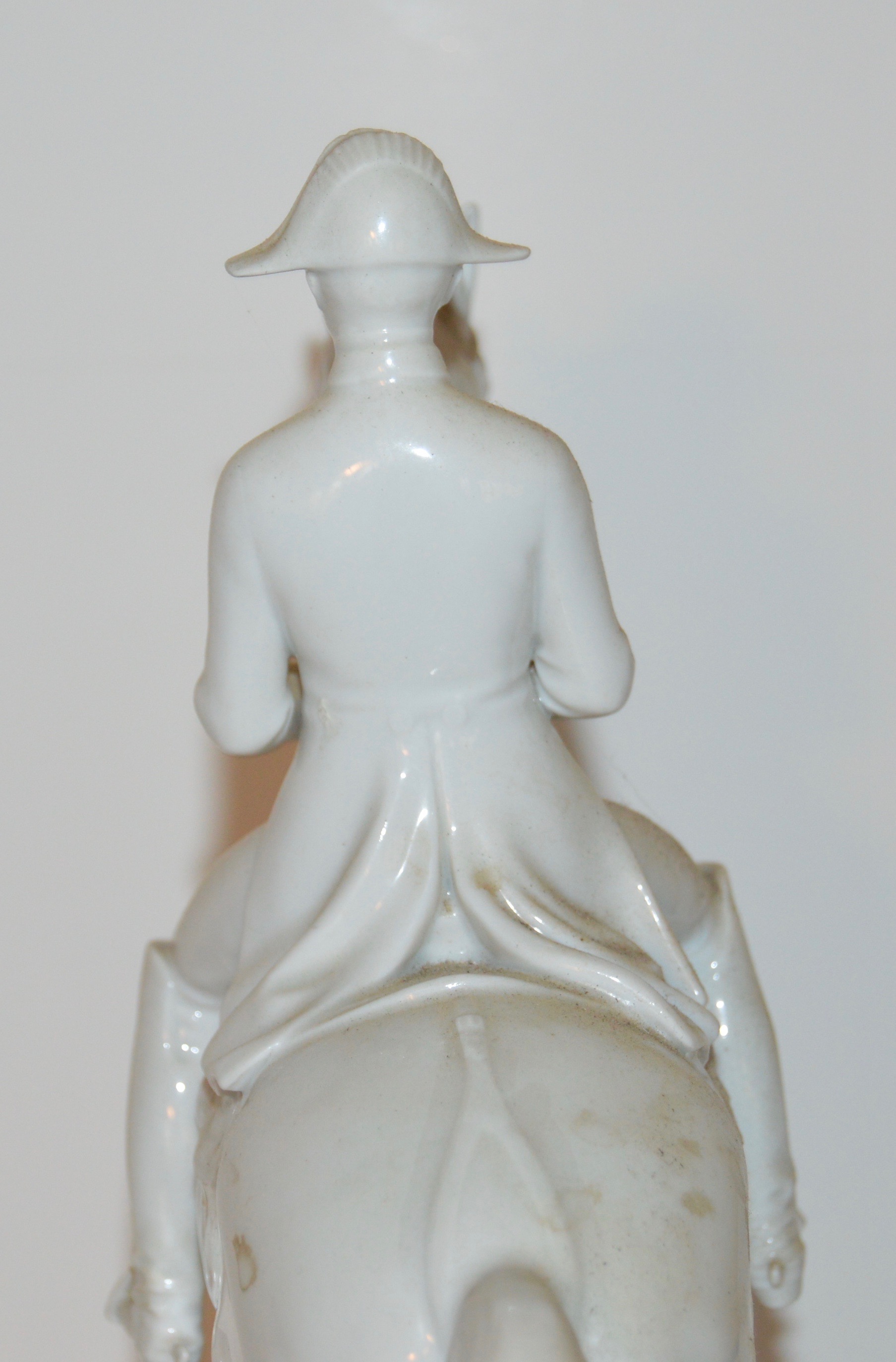 PRIORITY-Augarten Wien Lipizzaner Stallion Figurine in Piaffe Dressage