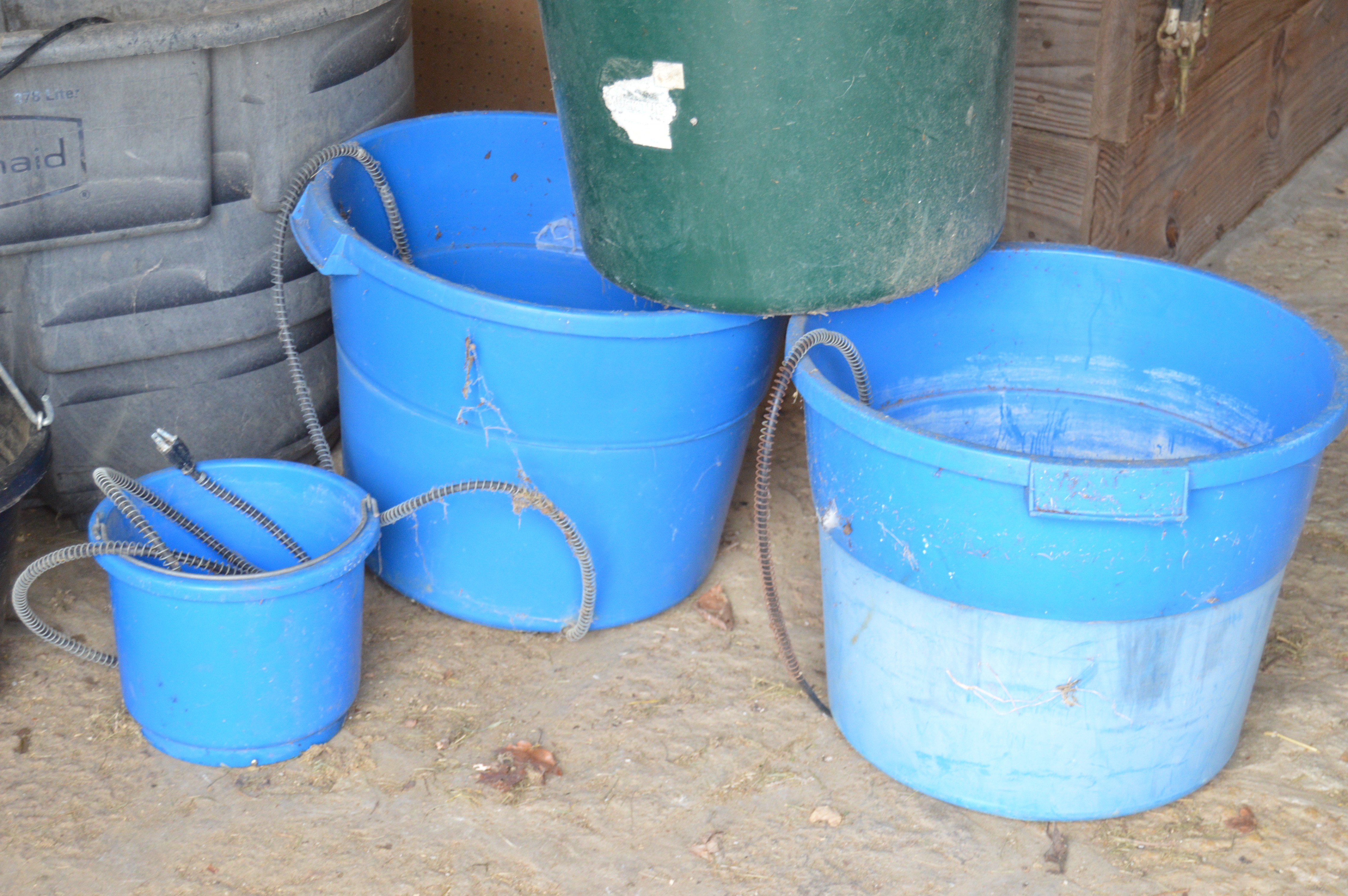 Horse Feeding Troughs with Electric Heating Elements