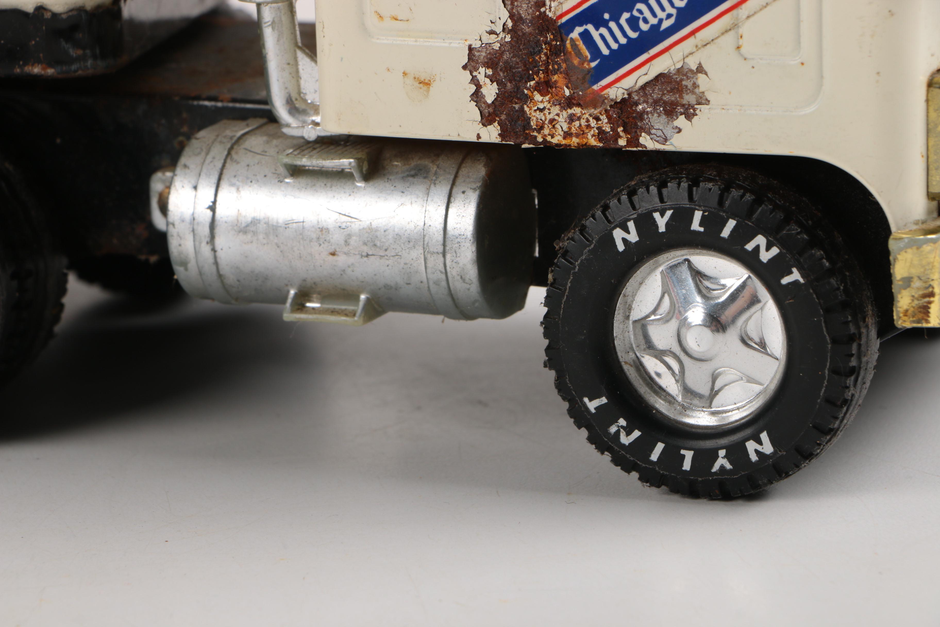 1980s Nylint Pressed Steel "Chicago Tribune" Delivery Truck