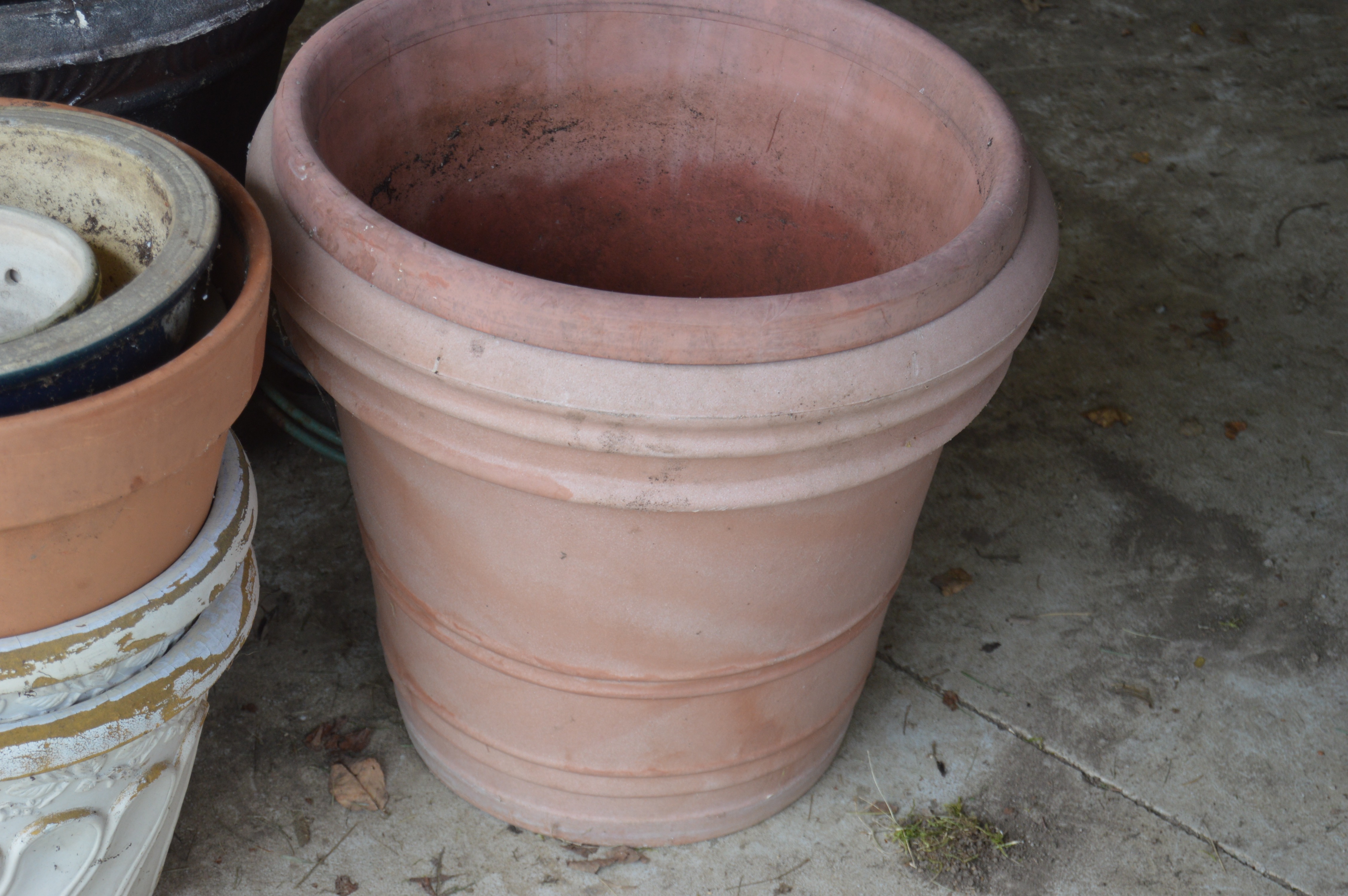 Outdoor Garden Pots and Tomato Cages