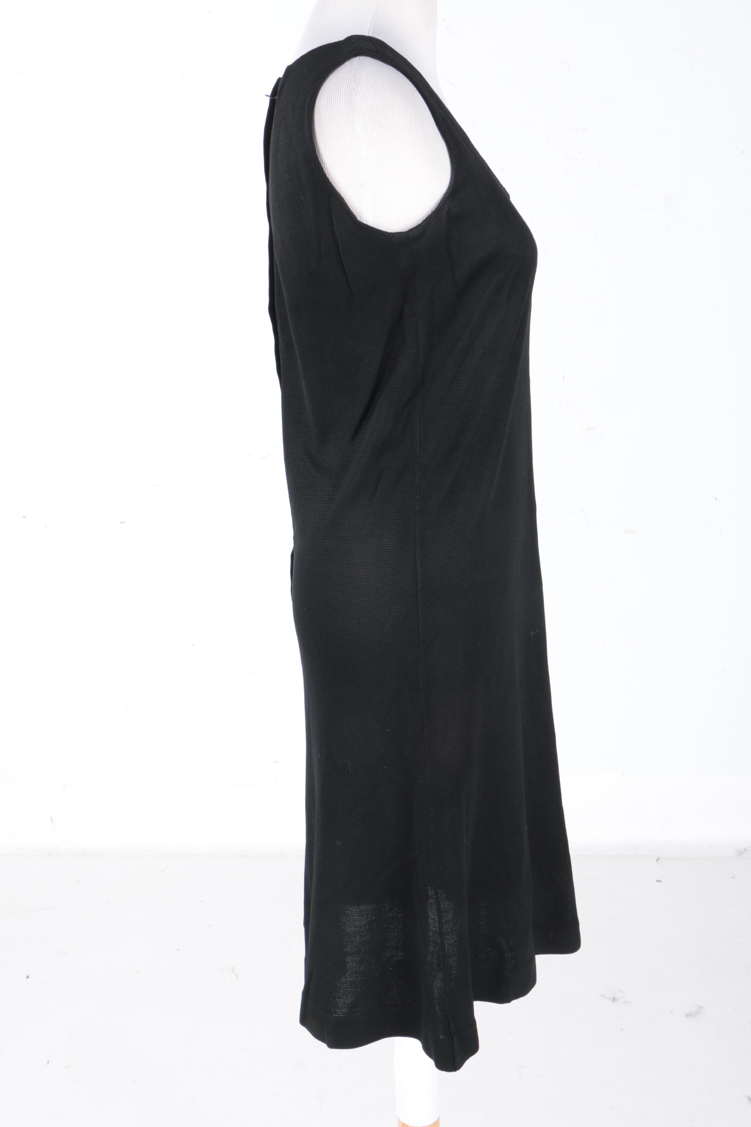 Women's Black Shift Sleeveless Dress