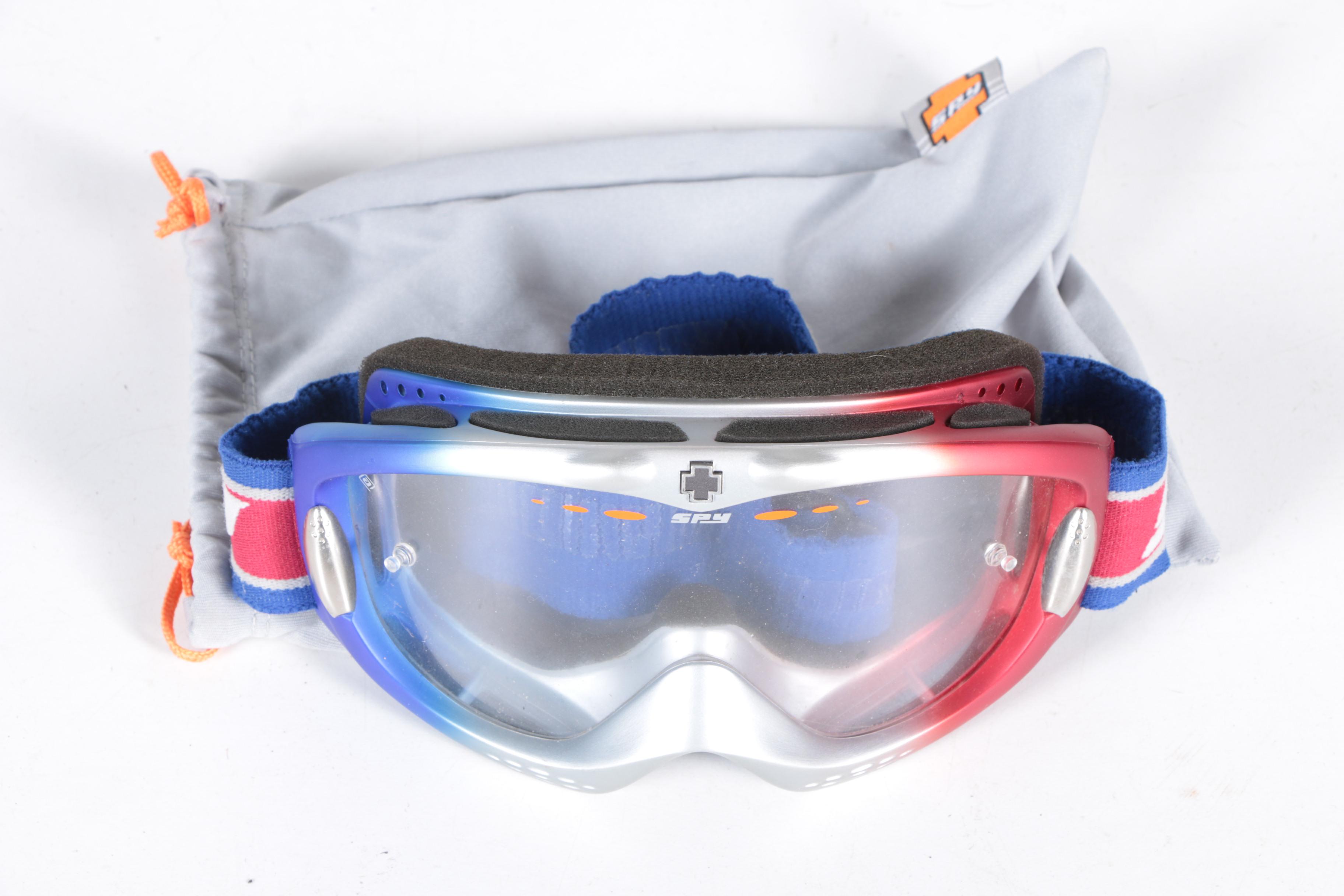 Helmets, Other Motocross Protective Gear