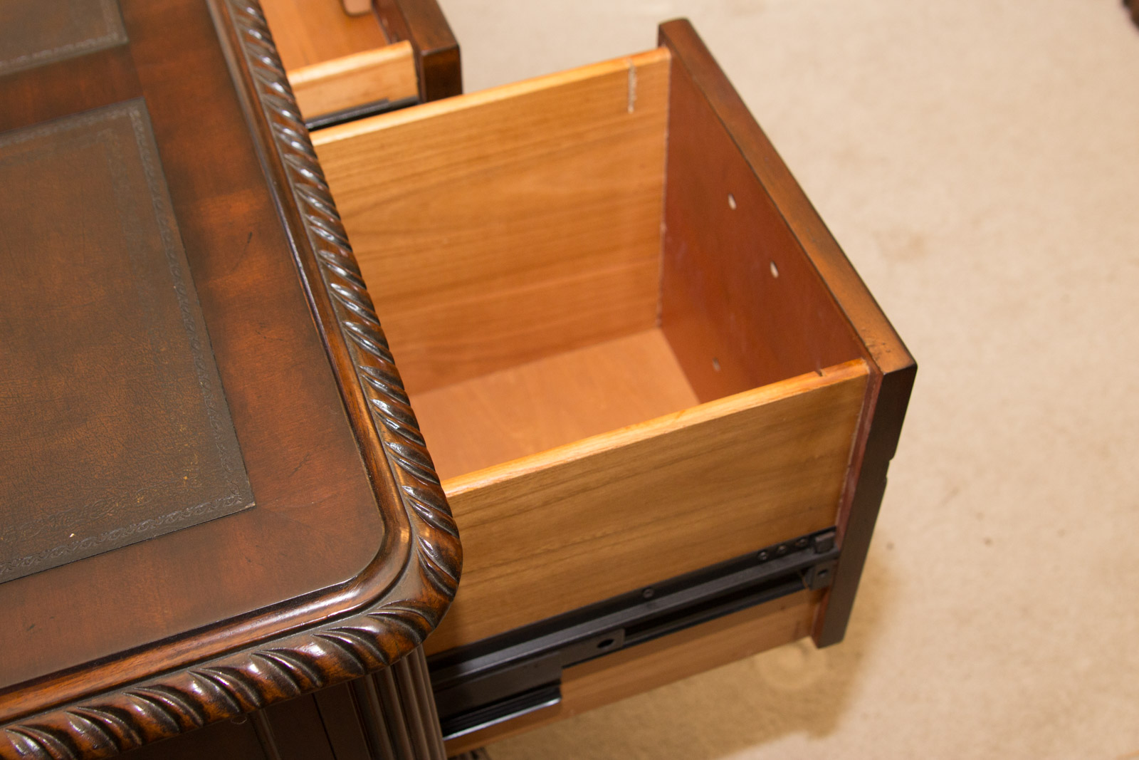 Hooker Furniture "Seven Seas" Collection Chippendale Style Mahogany Desk