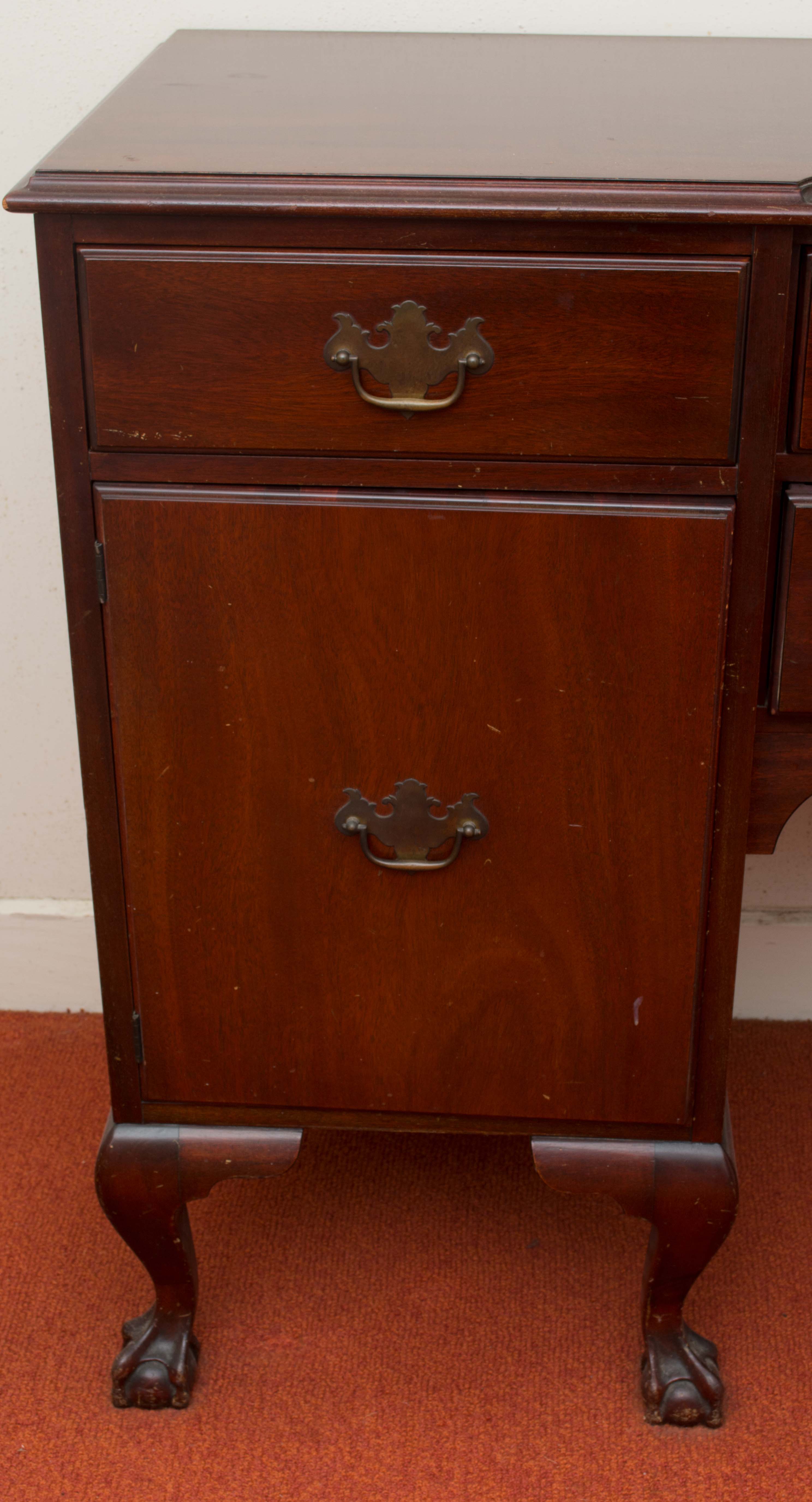Paine Furniture Co. Chippendale Style Mahogany Sideboard