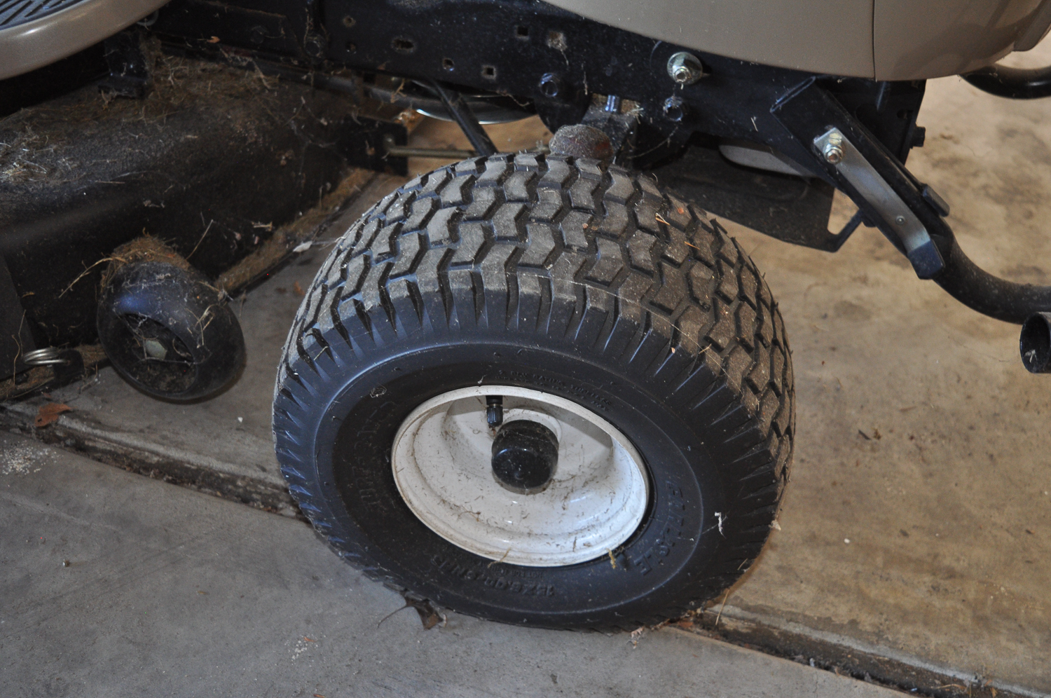 Craftsman Limited Edition YS4500 Lawn Tractor