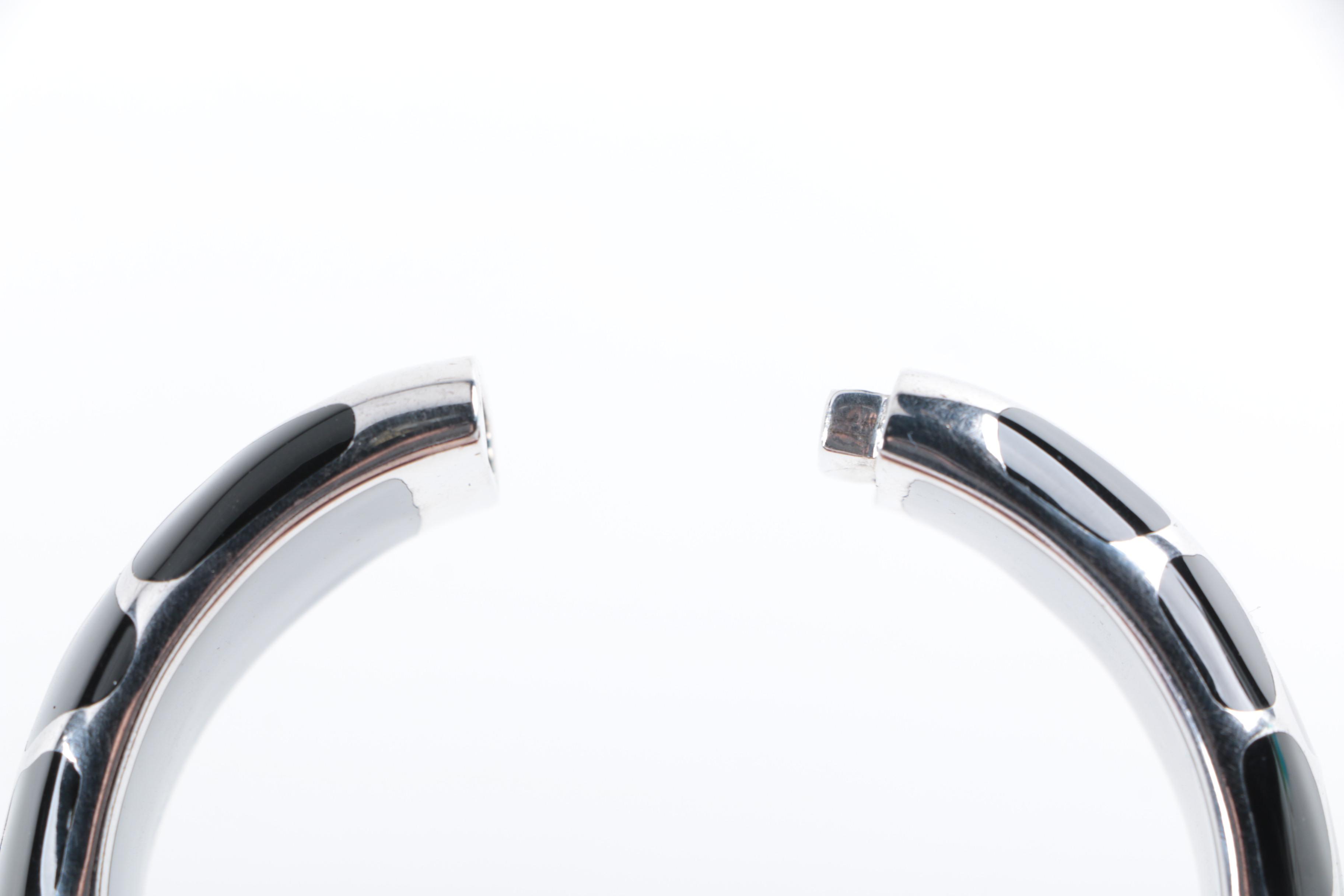 Angelique de Paris Sterling Silver Bangle Bracelet