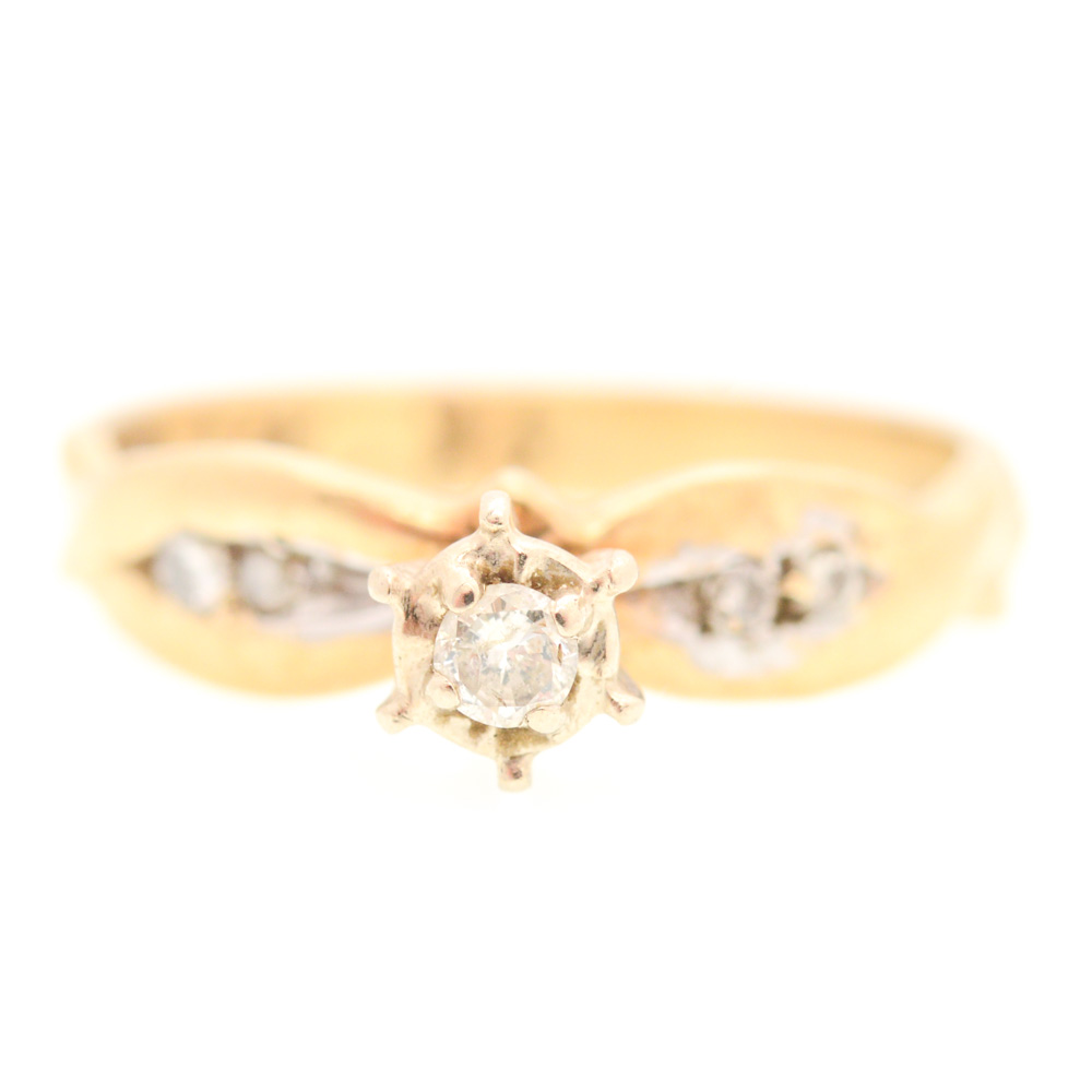Vintage 14K Yellow Gold Diamond Engagement Ring