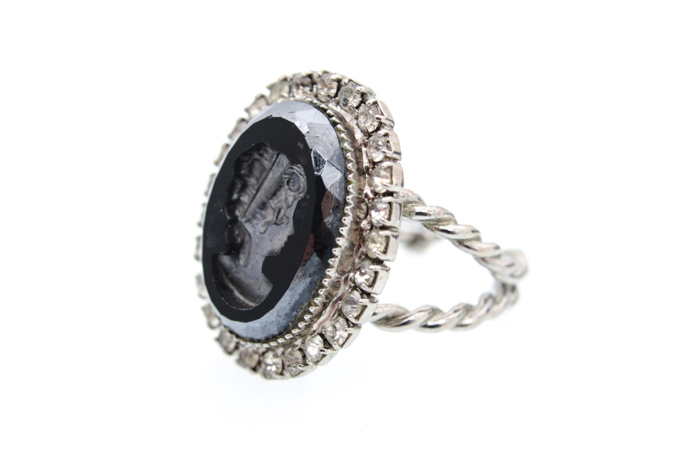 Vintage Hobé Cameo Set