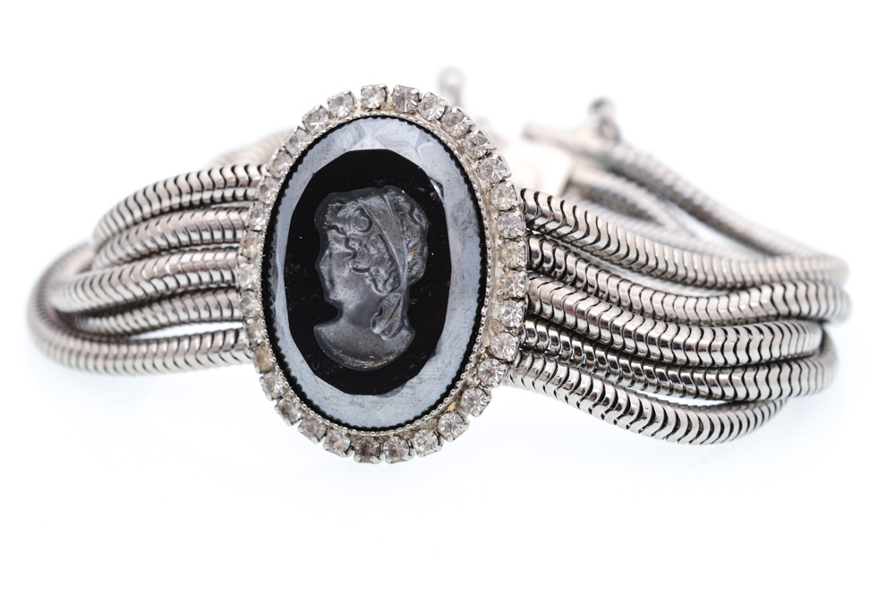 Vintage Hobé Cameo Set