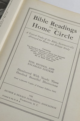 Donald O. Wynocker "Bible Readings for the Home Circle" Hardcover Book