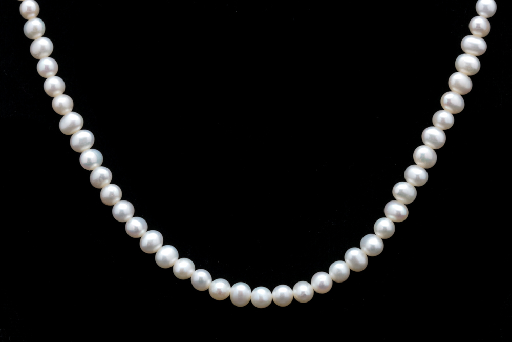 14K Yellow Gold and Freshwater Pearl Necklace