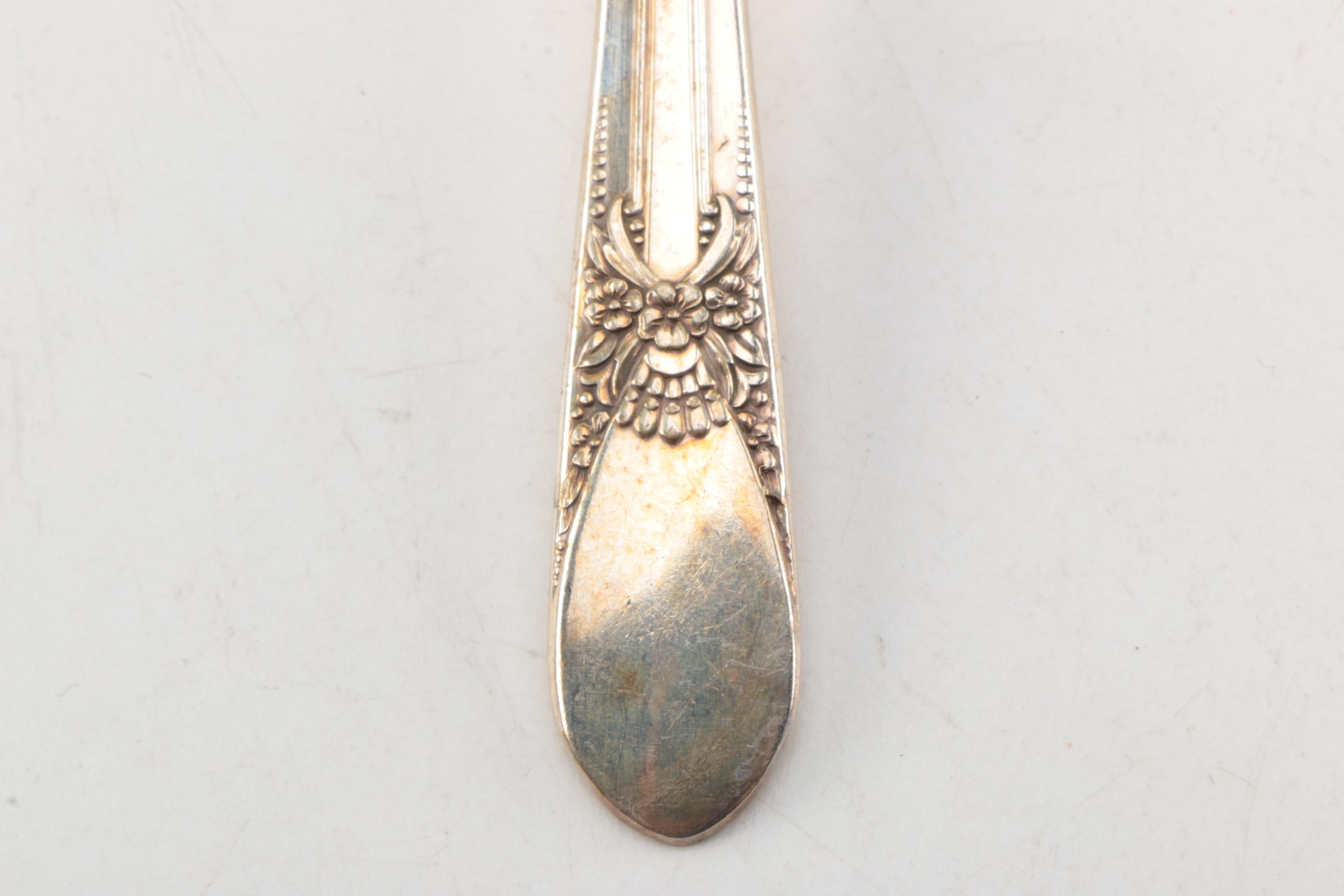 Wm Rogers "Beloved" Silver-Plated Flatware Set