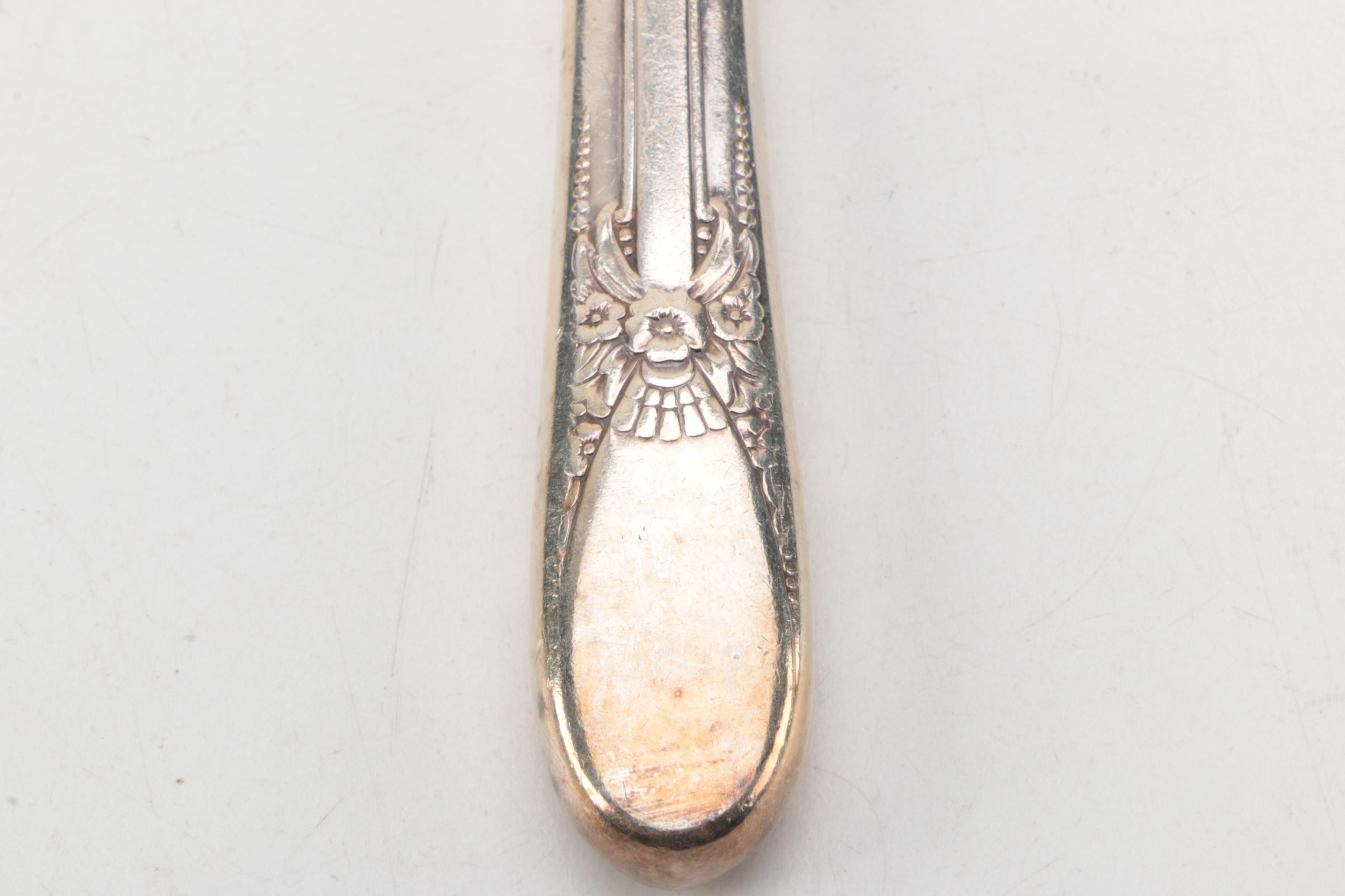 Wm Rogers "Beloved" Silver-Plated Flatware Set