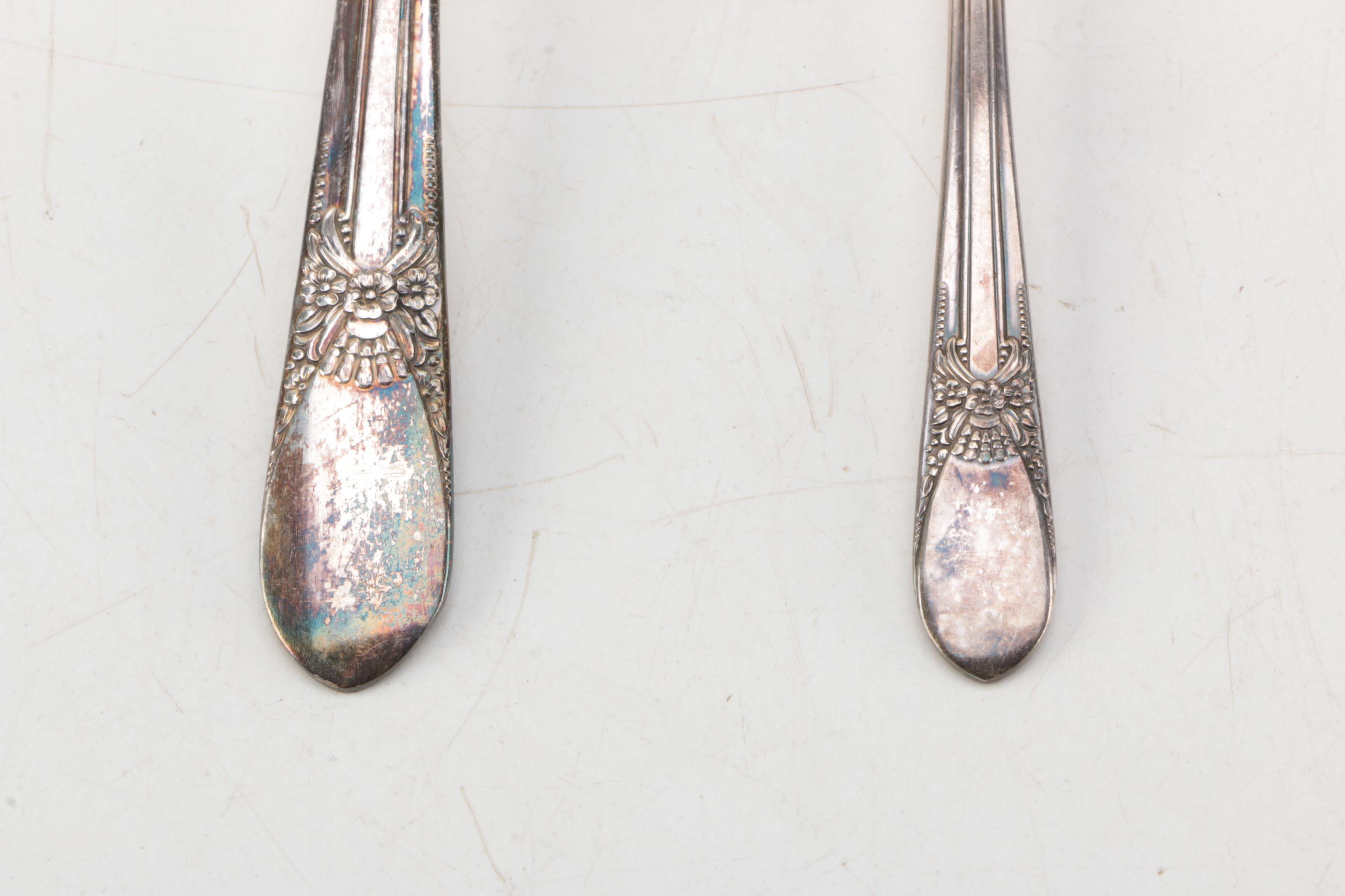 Wm Rogers "Beloved" Silver-Plated Flatware Set