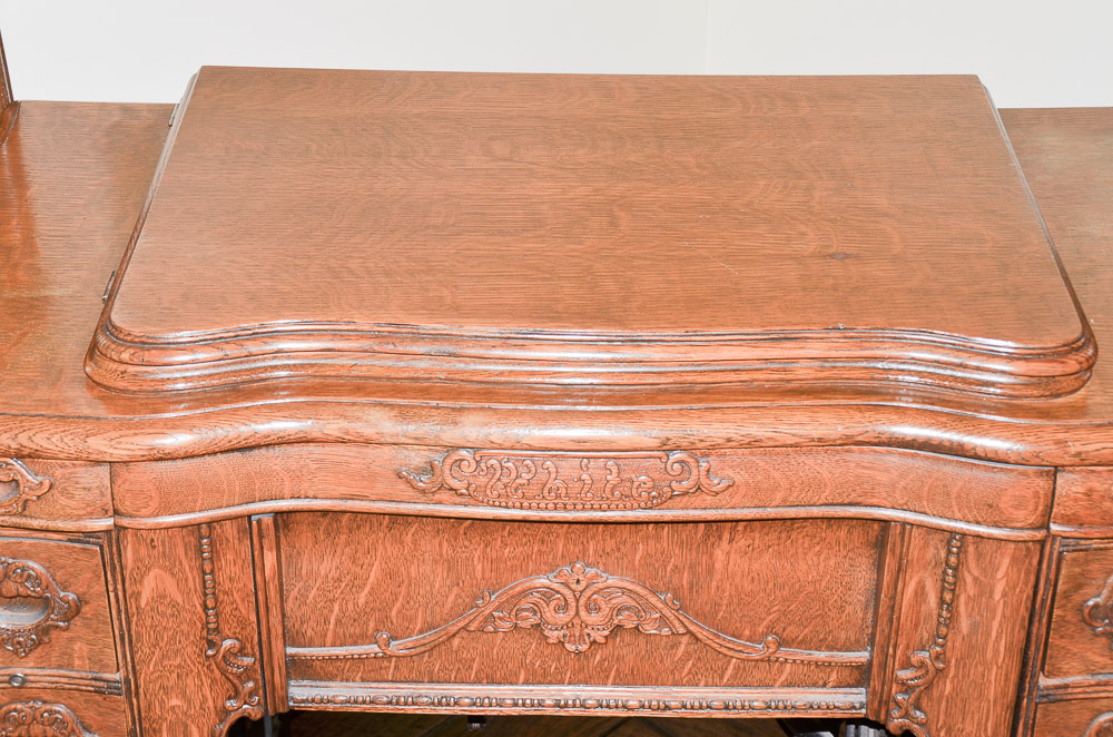 Antique White USA Rotary Sewing Machine