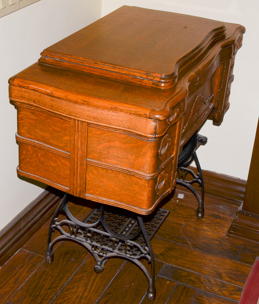 Antique White USA Rotary Sewing Machine