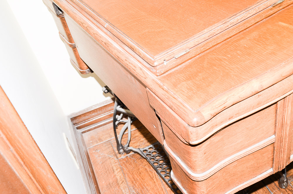 Antique White USA Rotary Sewing Machine