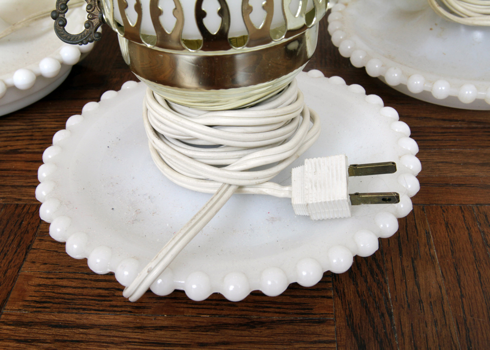 Assortment of Vintage Milk Glass Accent Lamps