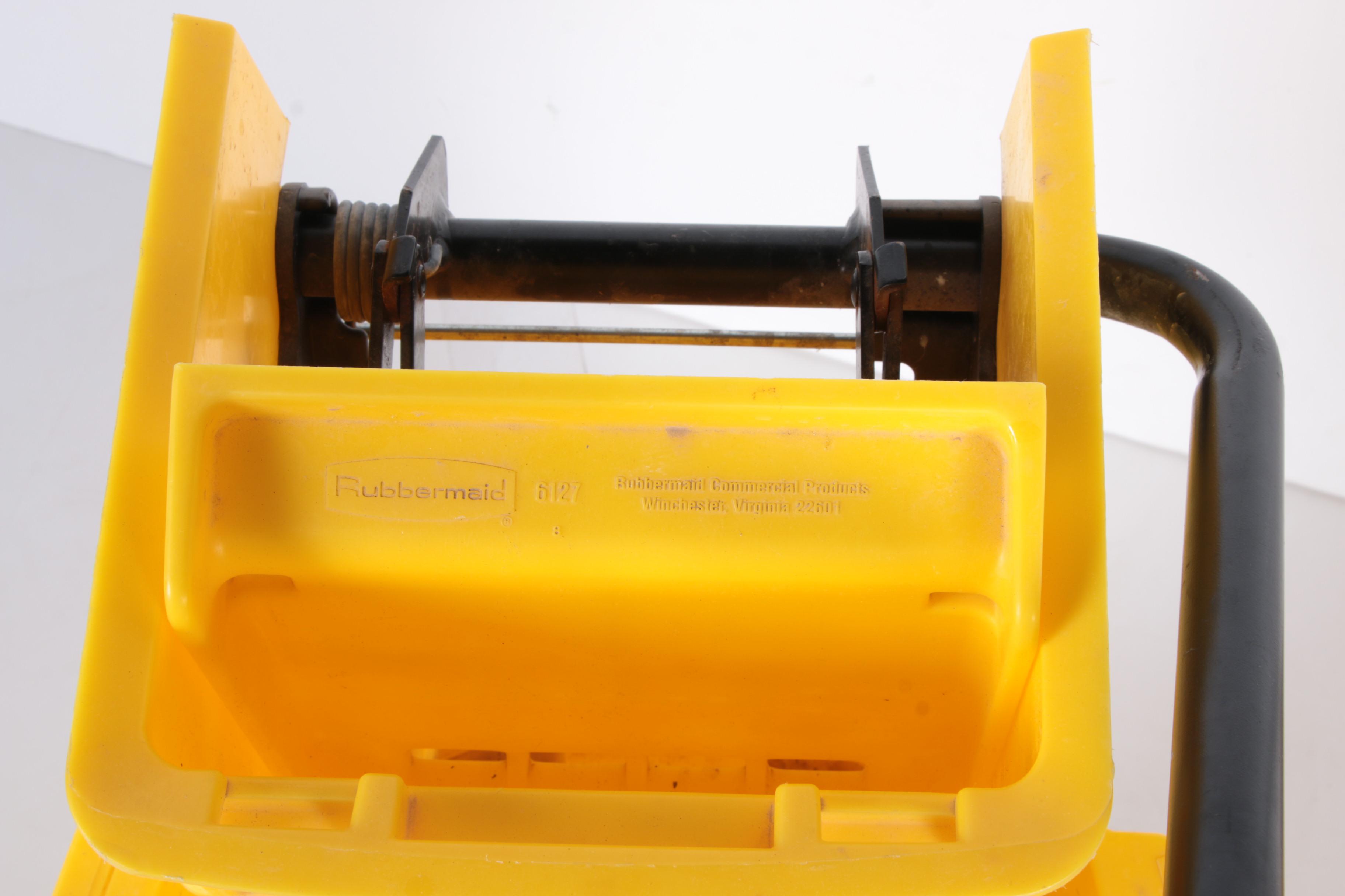 Rubbermaid Commercial Products Mop and Bucket