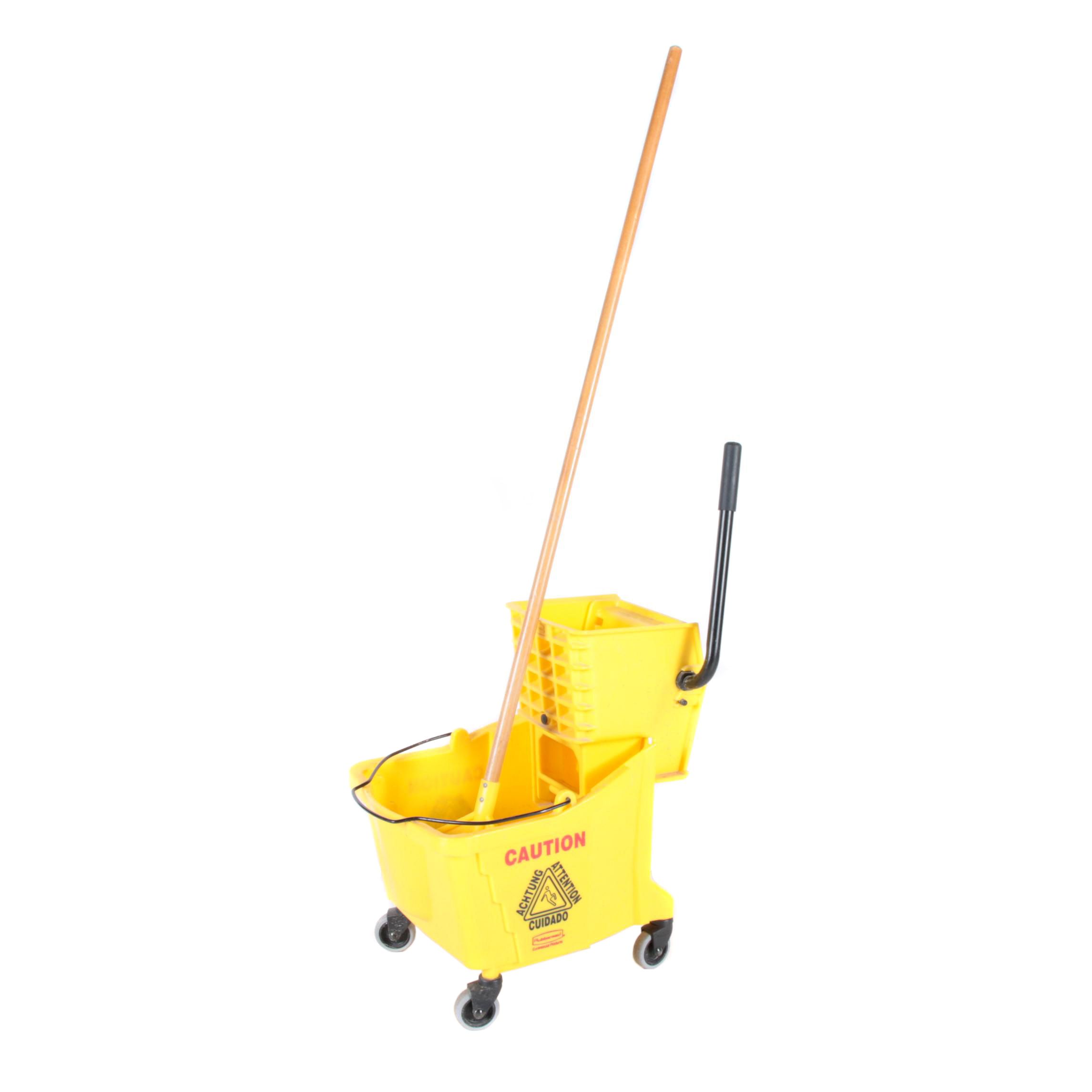 Rubbermaid Commercial Products Mop and Bucket