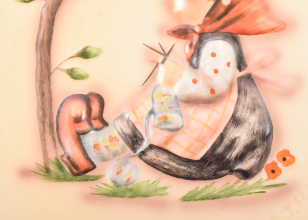 Circa 1970 Goebel Annual M.J. Hummel Porcelain Plates